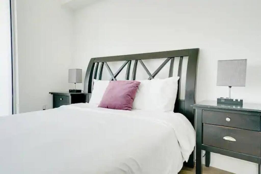 56F 2Bdr PENTHOUSe Mil$ViewBiscaneBayCty FreePKing