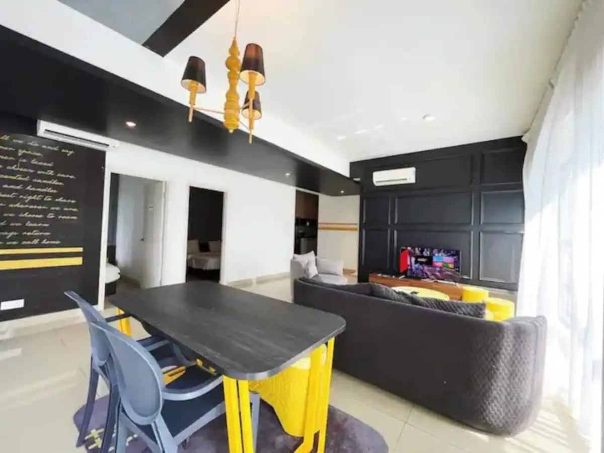KL City Family Suite Level38