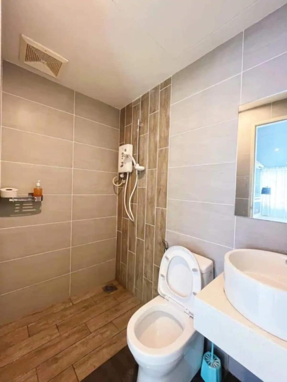 KL City Family Suite Level38