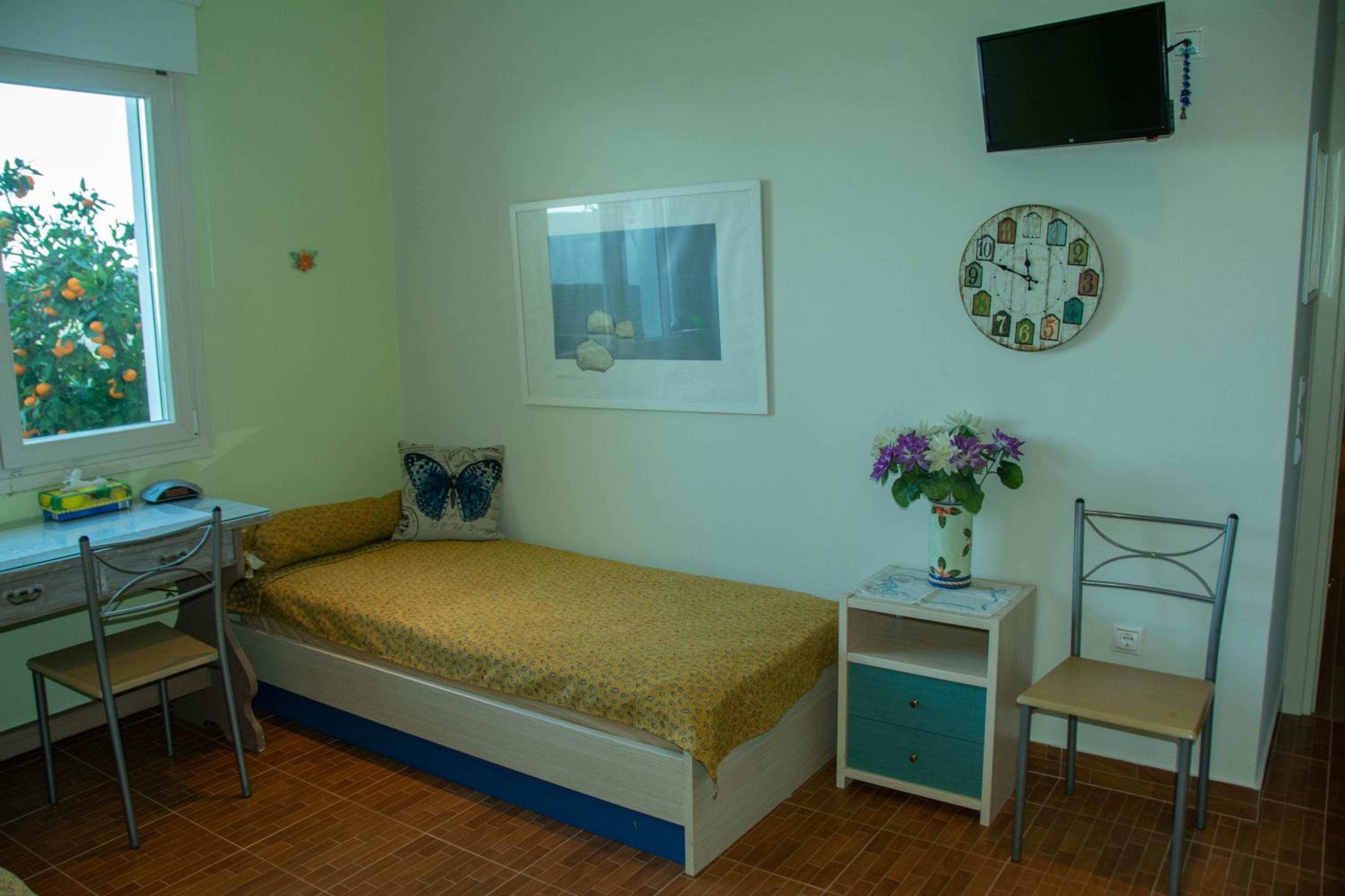 Photo 7