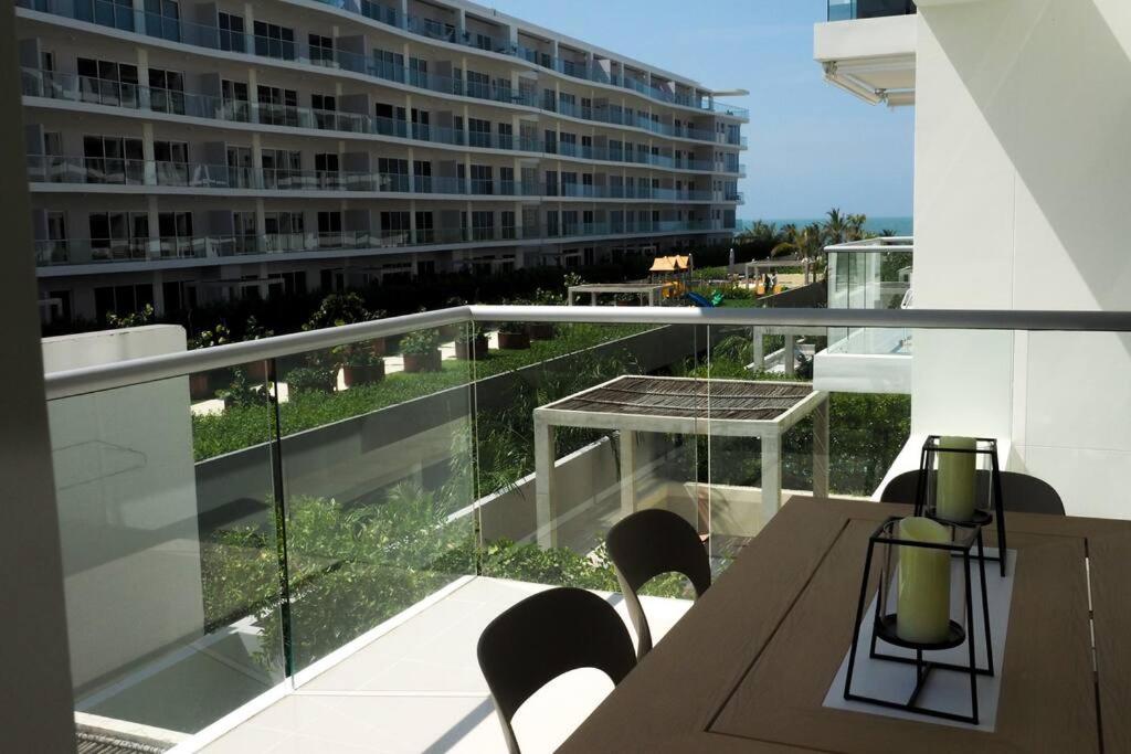 LUXURY APARTAMENT, MORROS ECO VISTA AL MAR.