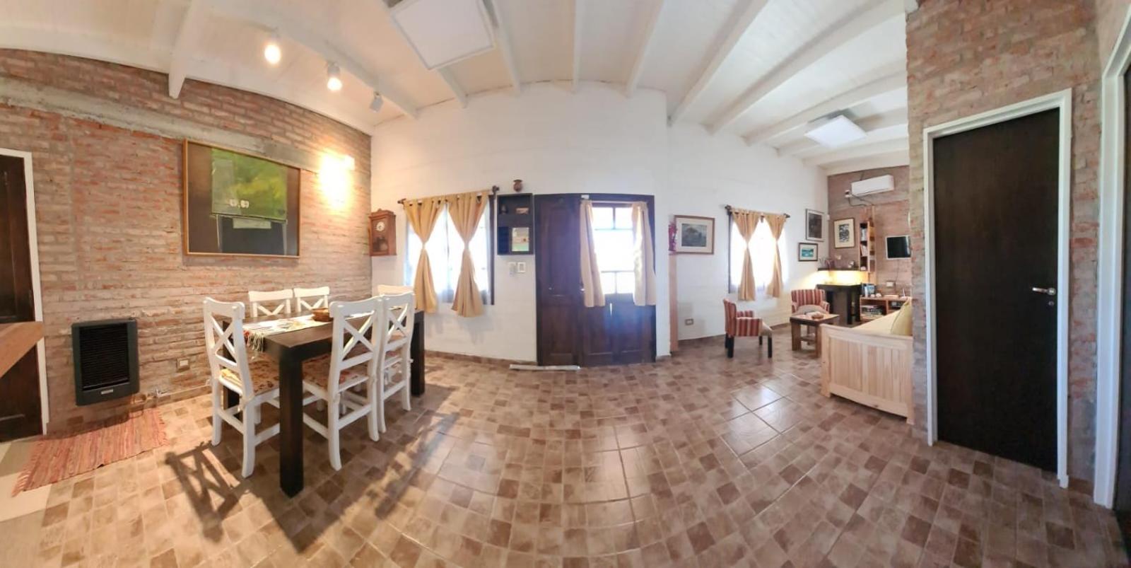 Rawson casa a minutos del centro y de Playa Unión