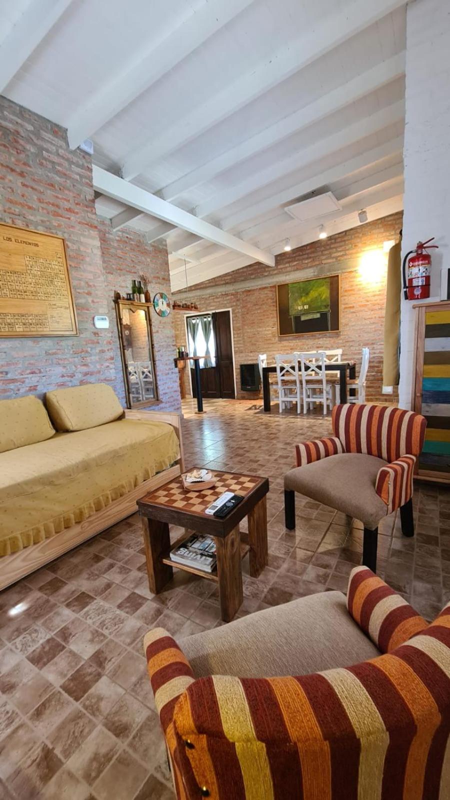 Rawson casa a minutos del centro y de Playa Unión