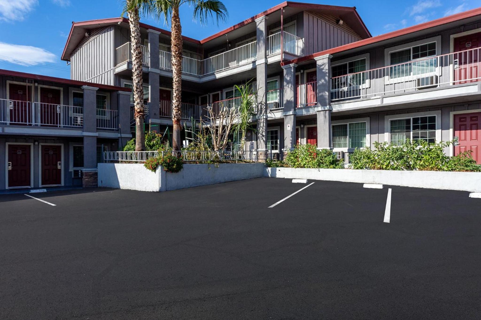 Red Roof Inn Redding