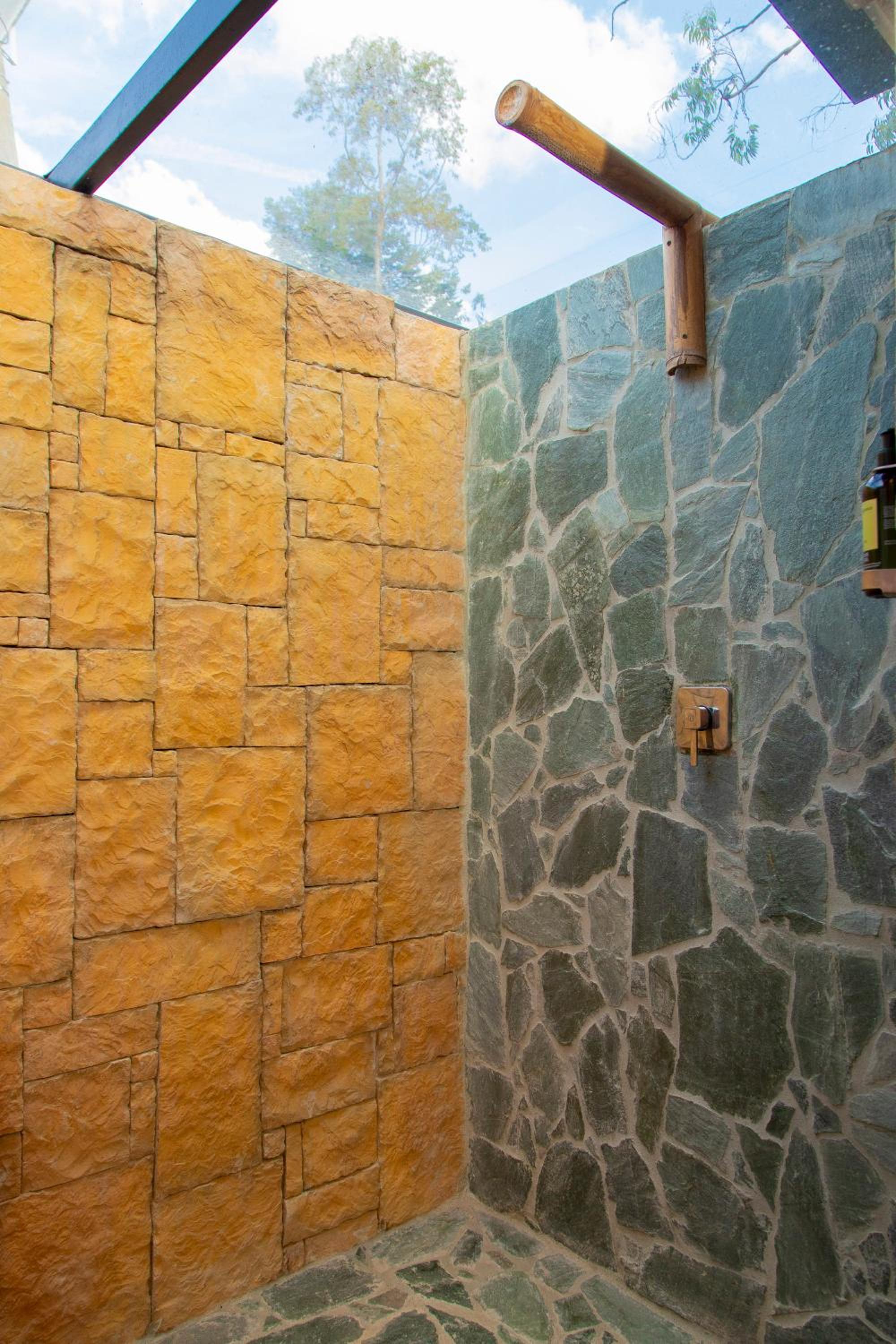 Glamping en Guatape Wifi Jacuzzi