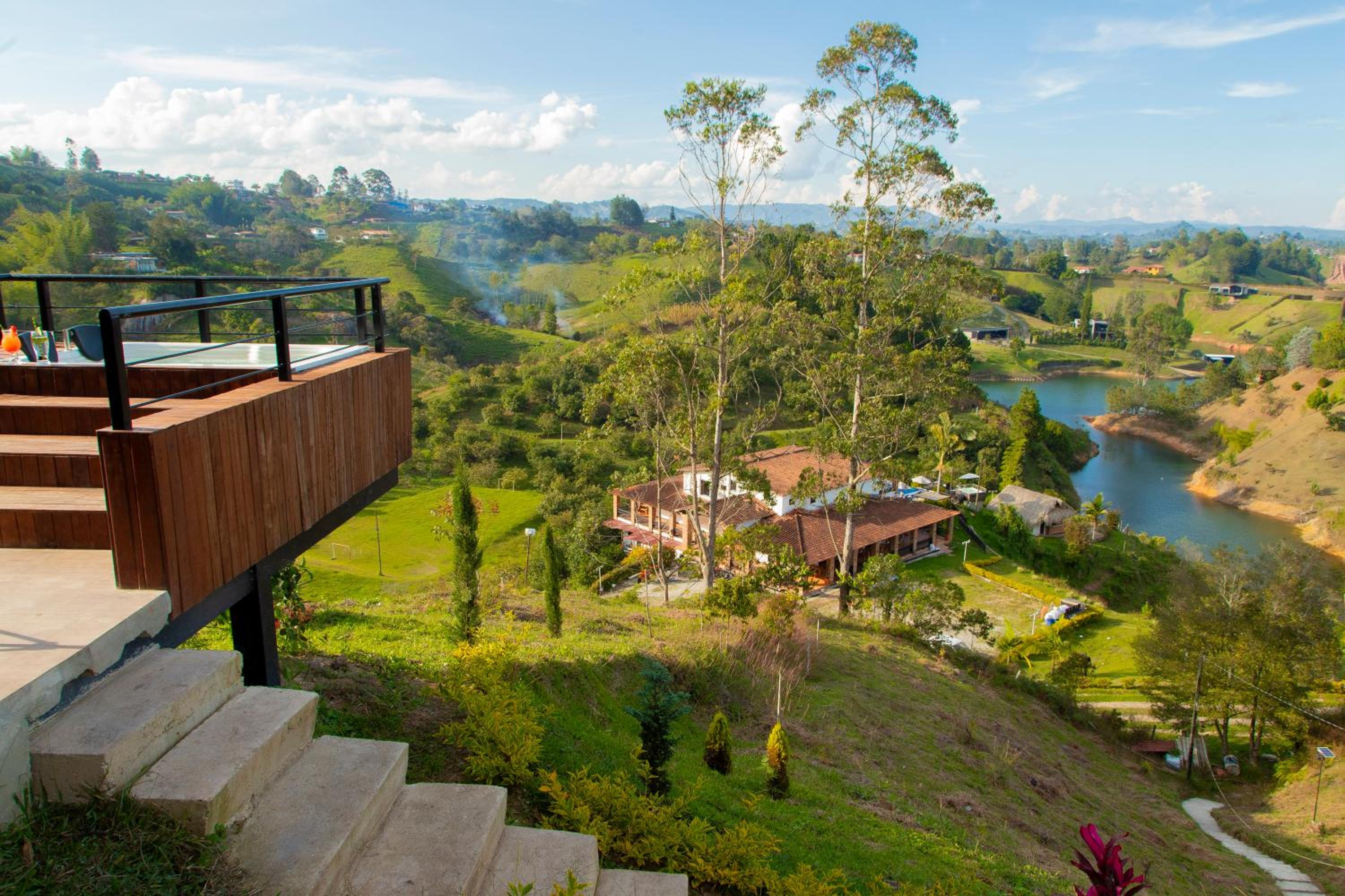 Glamping en Guatape Wifi Jacuzzi