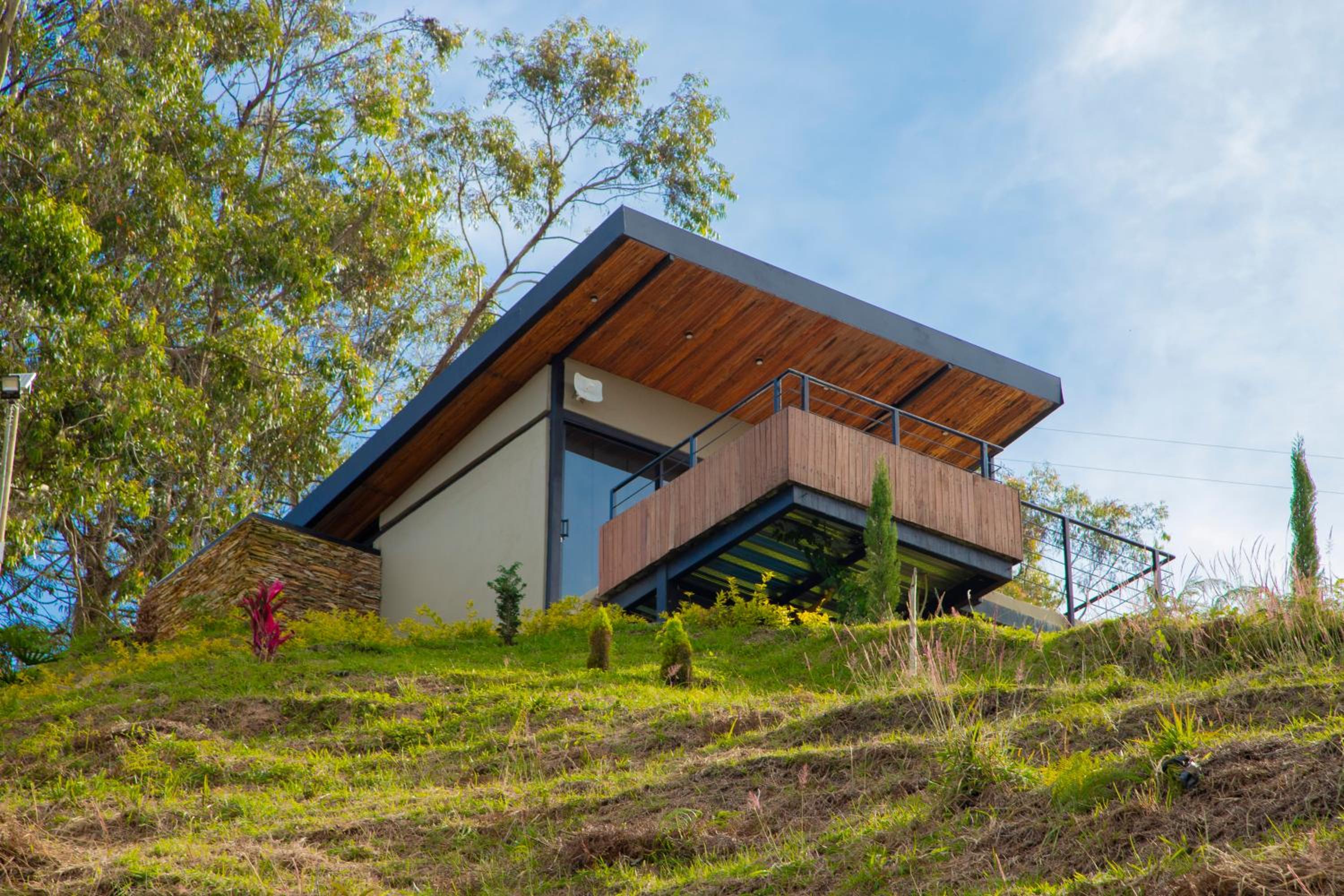 Glamping en Guatape Wifi Jacuzzi