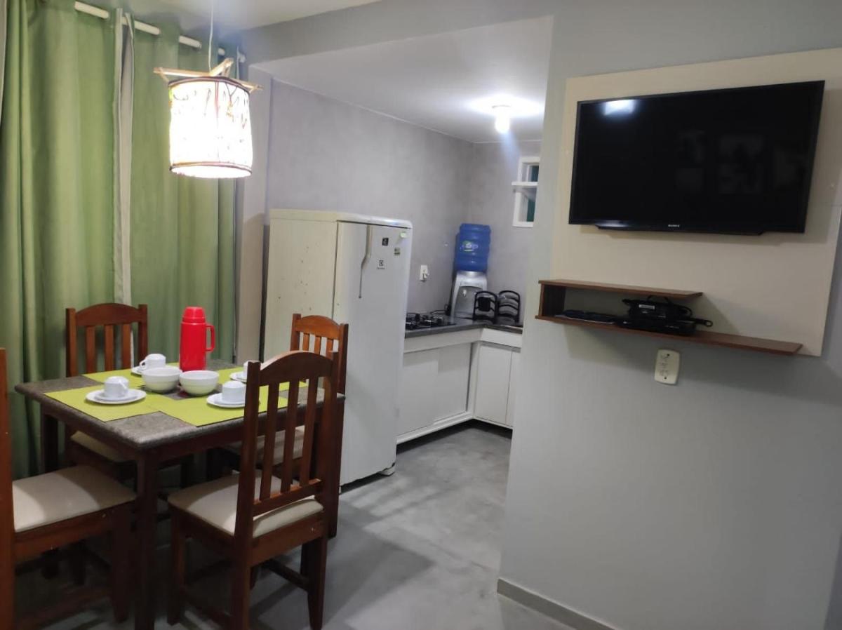 PRAIA DE TAPERAPUA - Flat em Condominio a 300 metros da praia