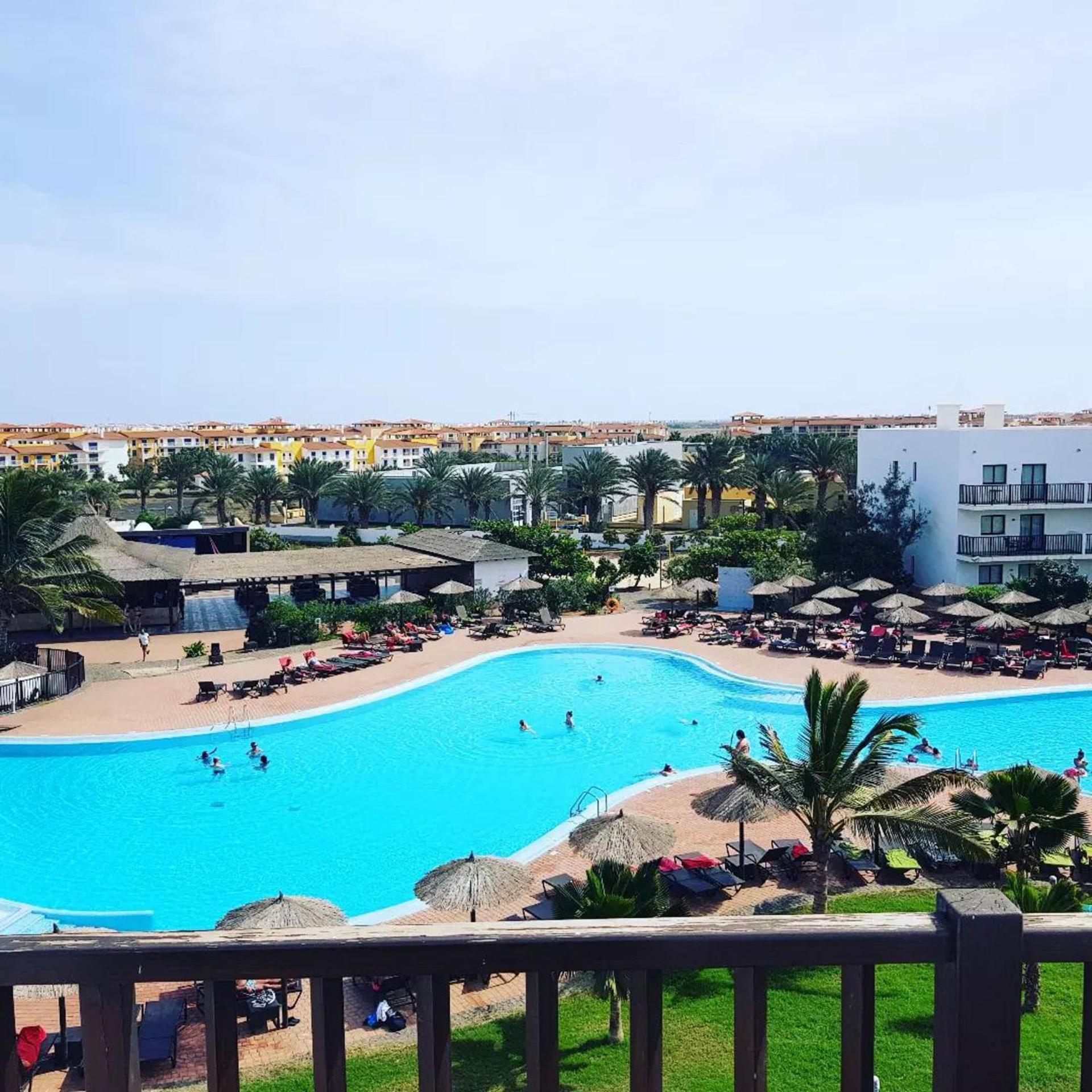 Lovely pool view 1 bed Apartment Block 6