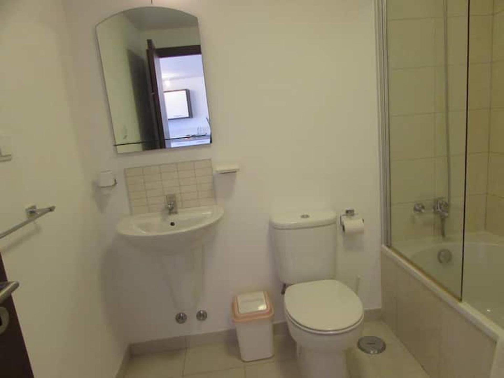 Lovely pool view 1 bed Apartment Block 6