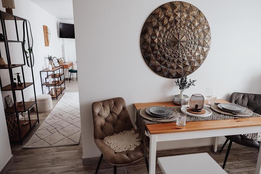Cozy Nürnberg-Schwaig-Messe-Küche-Balkon