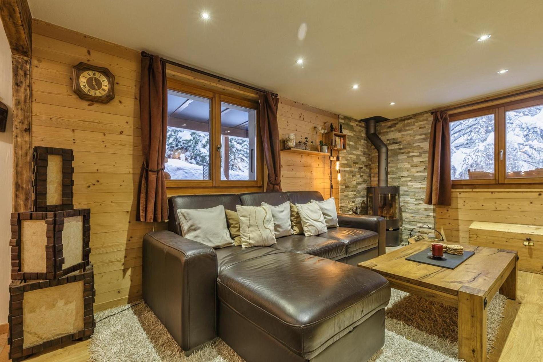 Armailli - modern ground floor Apartment