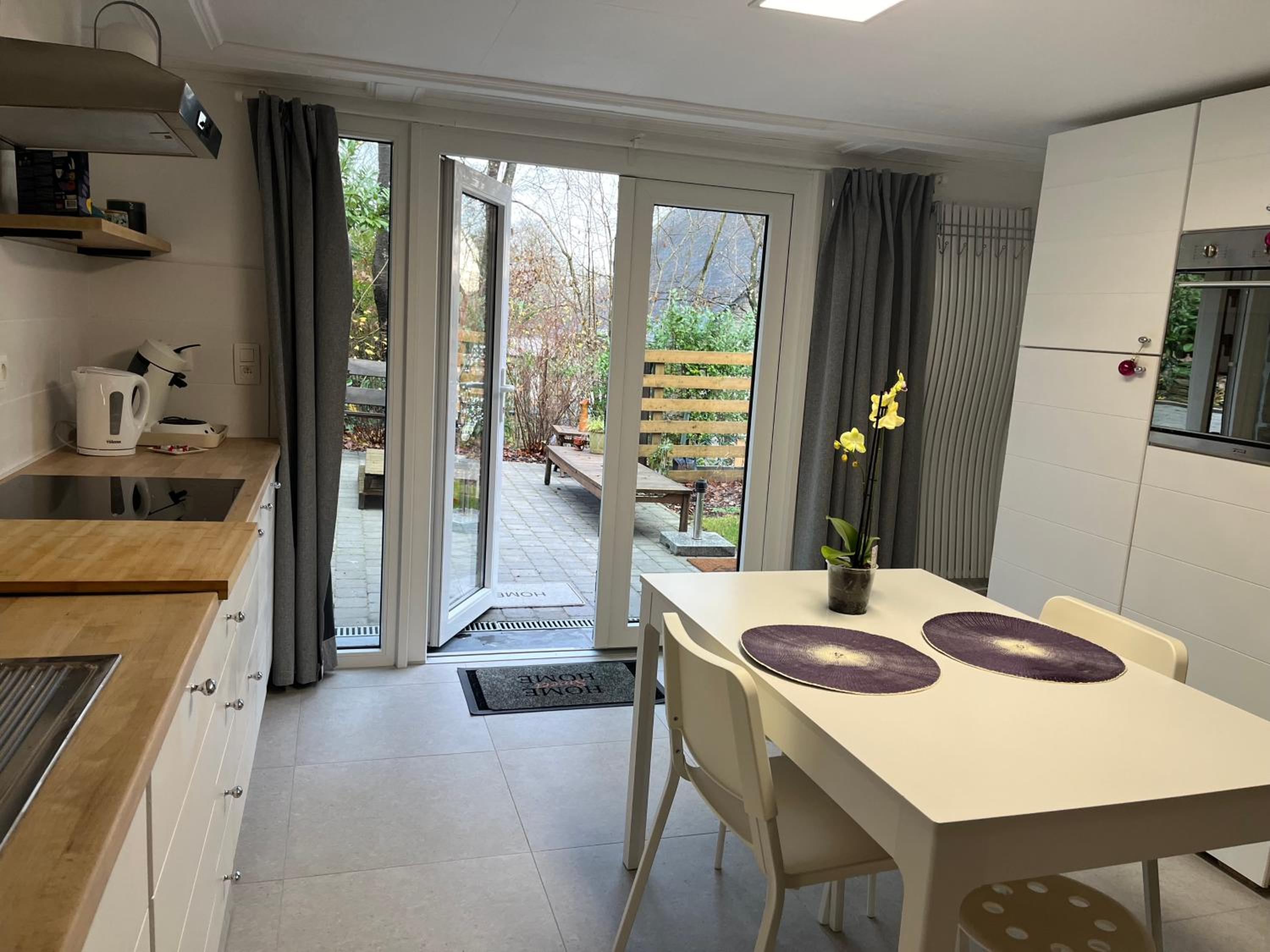 Studio renové rdc terrasse wépion (Namur)
