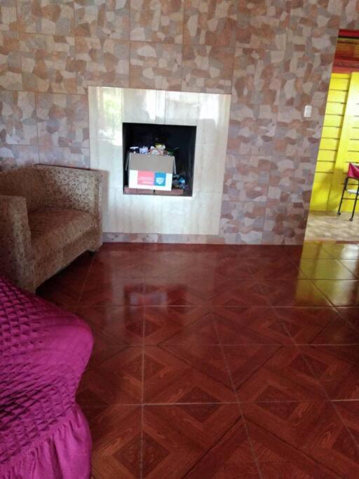 Casa Rosa Reyes