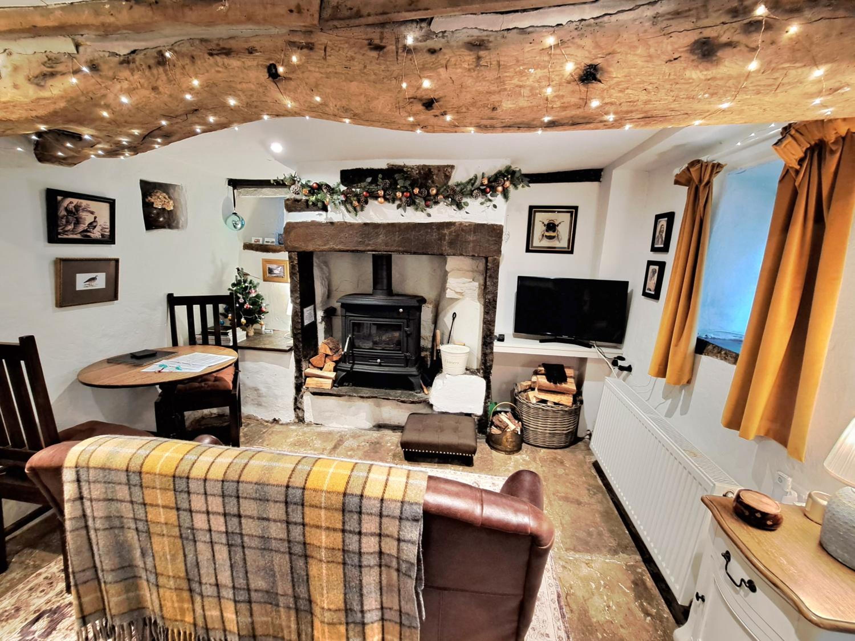 Beebole Cottage view 4