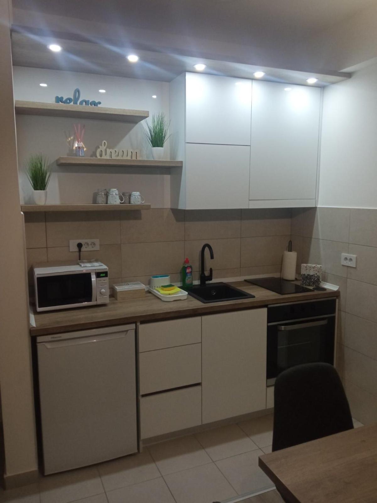 Apartman Zara - free private parking - view 3