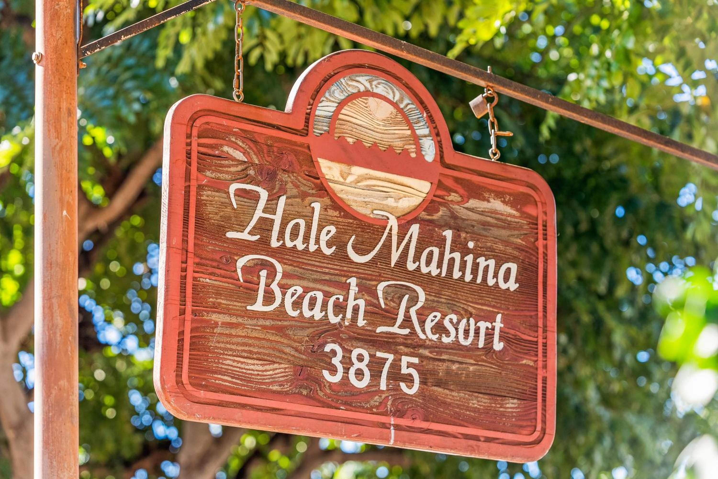 Hale Mahina A202 · HM A202 OceanFront Condo on Sandy Beach w Poo