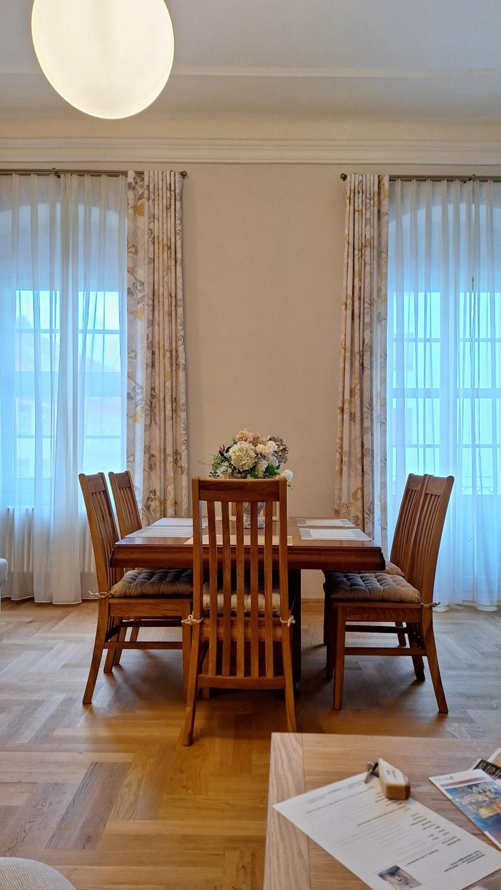 Stadtpalais Familien-Suite 4 Zimmer mit Galerie maximal 6 Personen