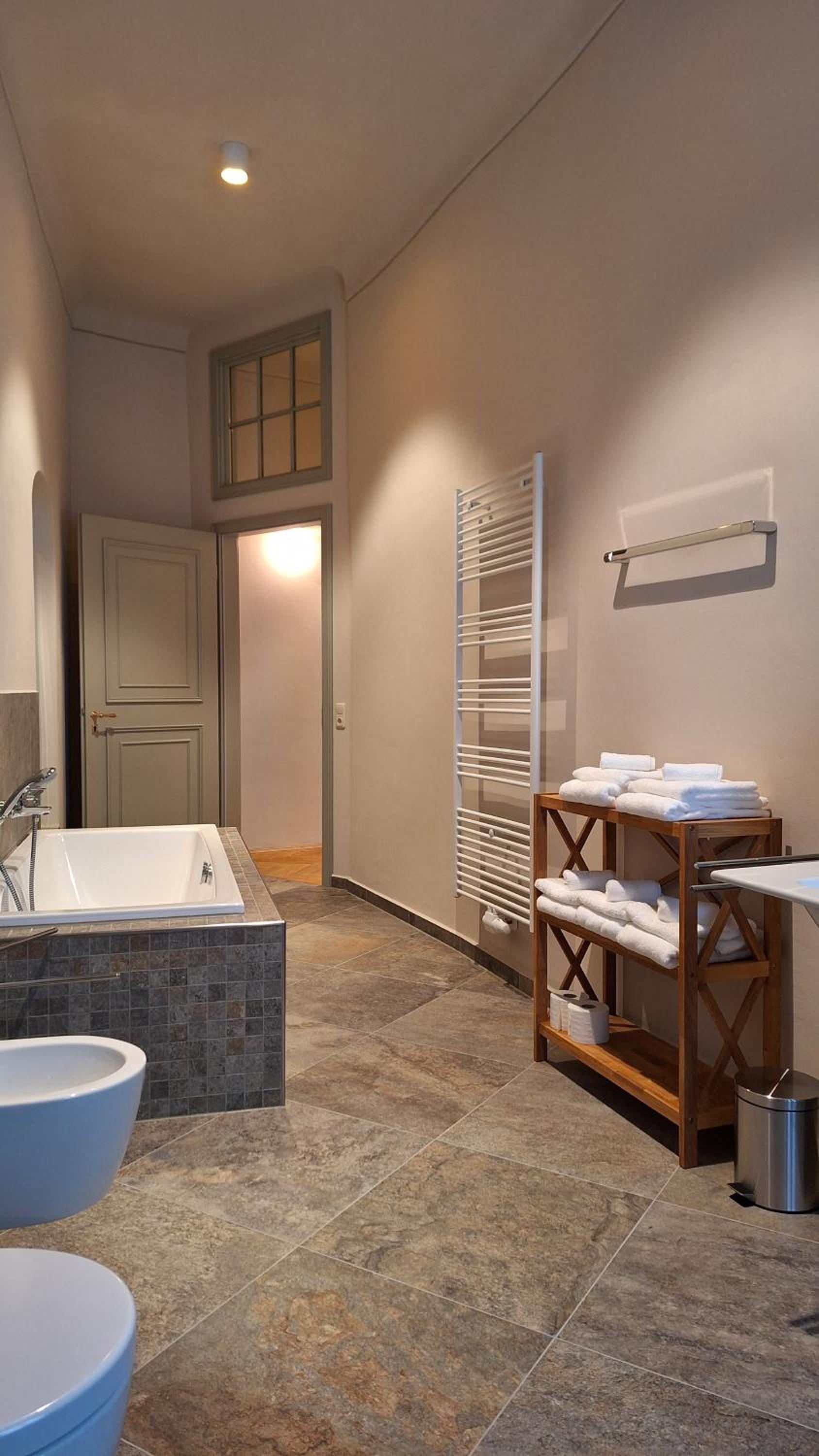 Stadtpalais Familien-Suite 4 Zimmer mit Galerie maximal 6 Personen