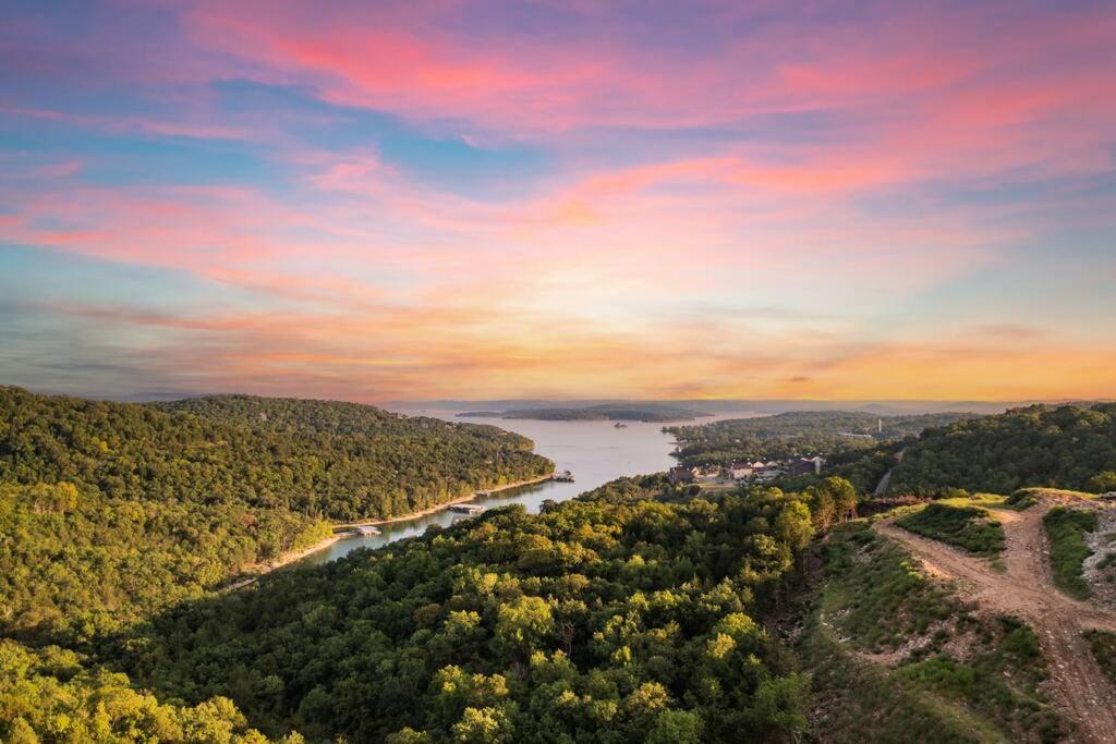 Moonstone Lodge Lake Views Sleeps 28 GolfSim Pup Friendly view 5