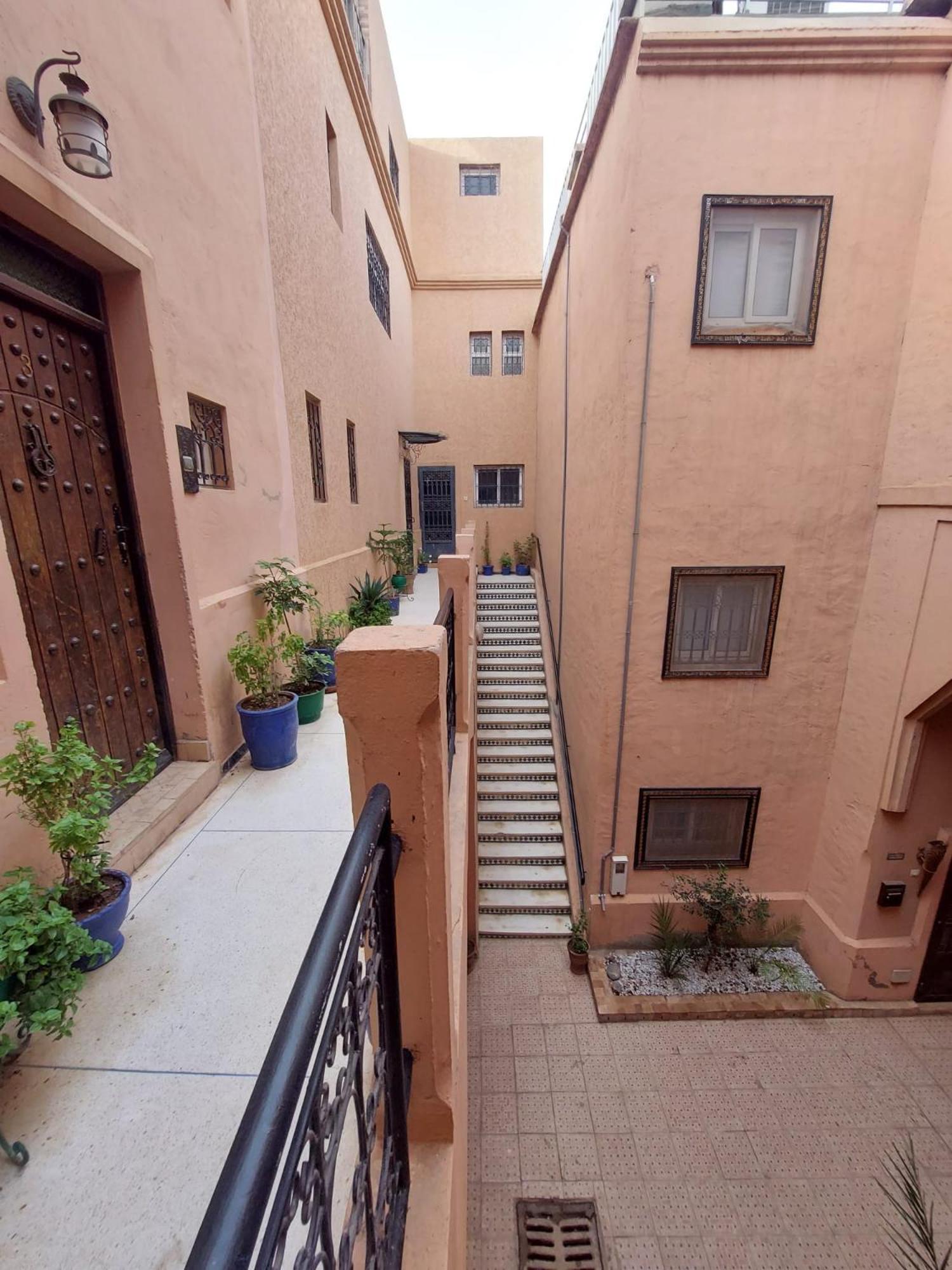 Riad Habib - Traditional Moroccan 3 bedroom family home view 5