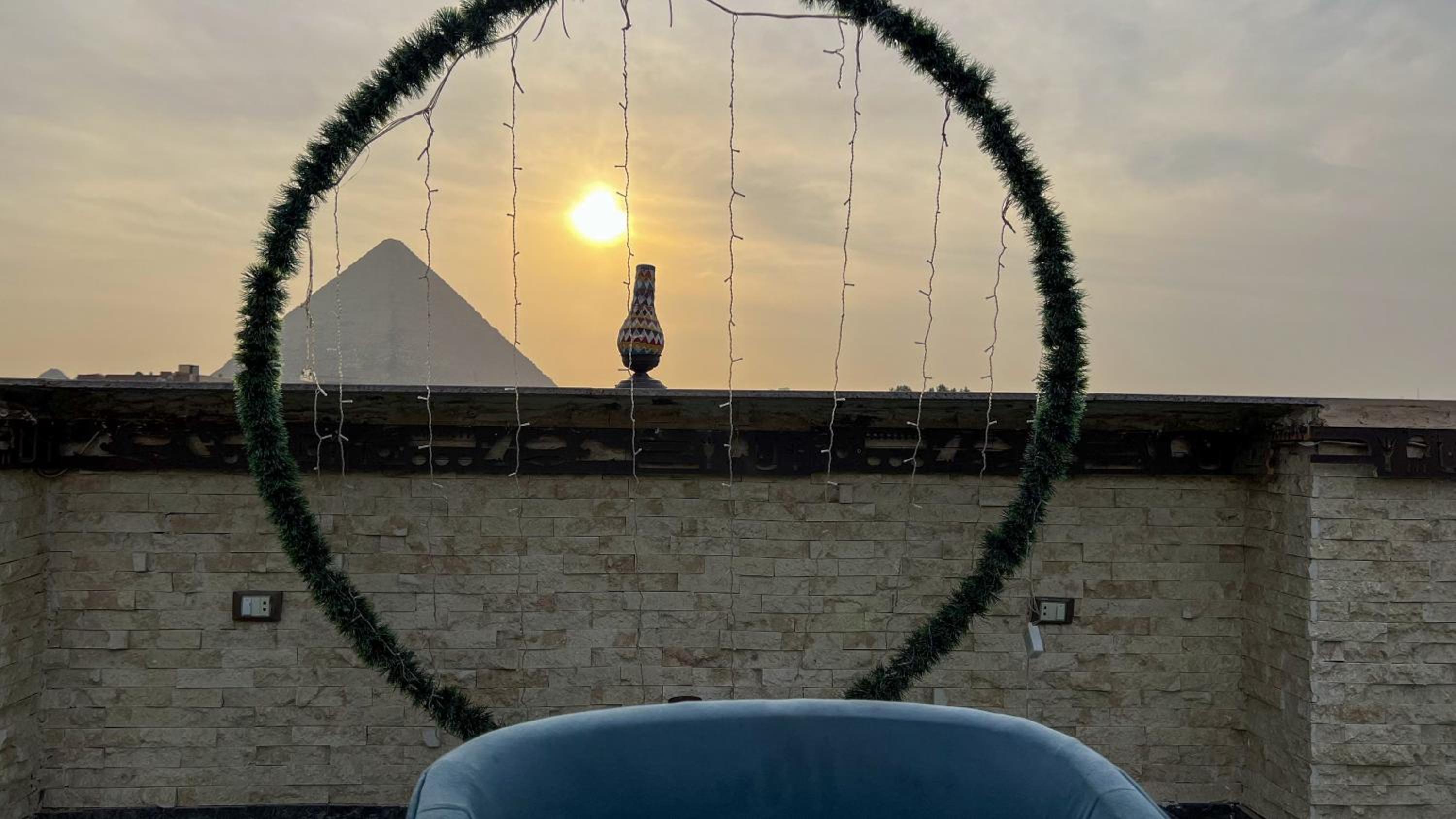 King Cheops Inn - Pyramid View