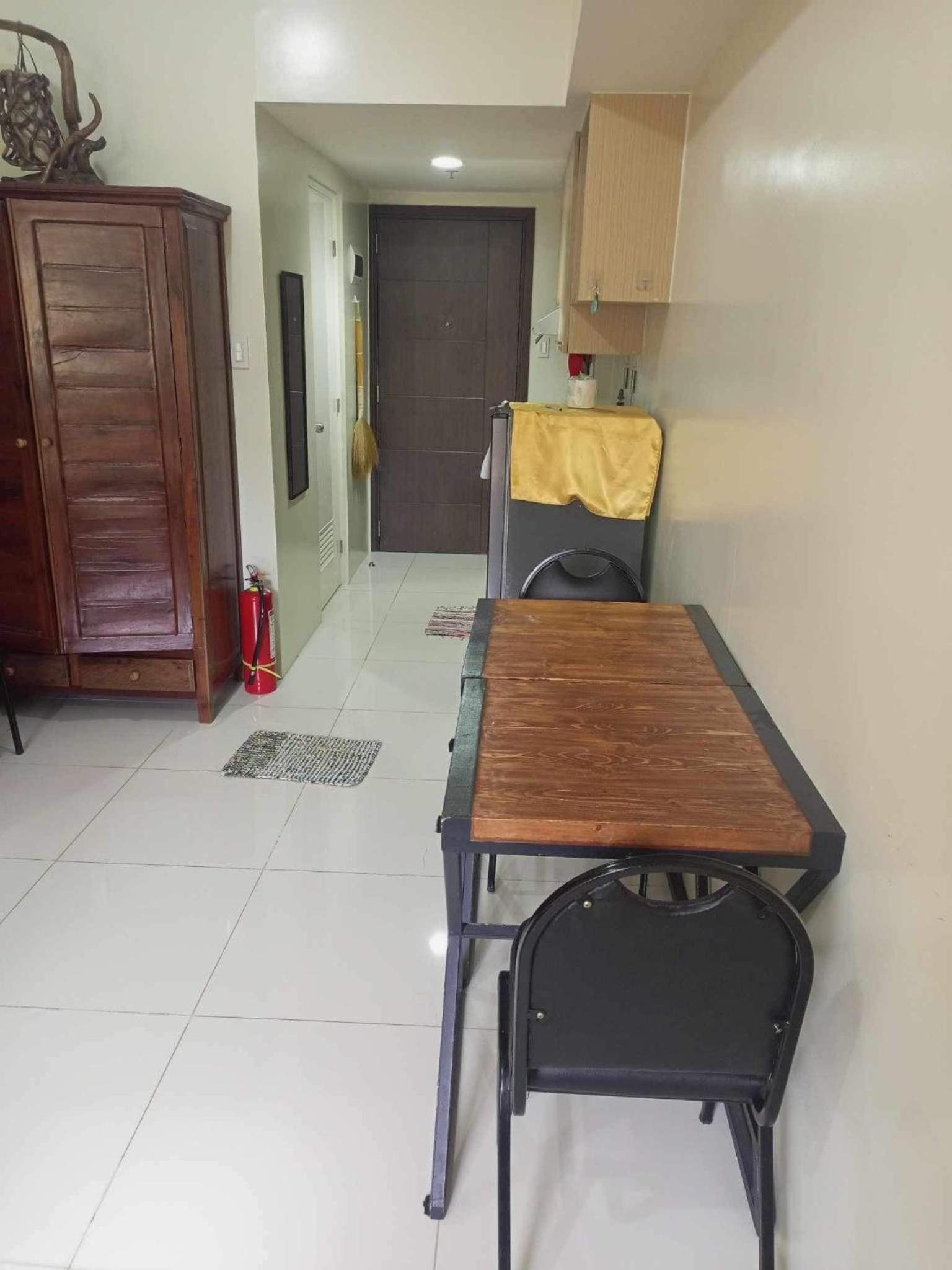 Brenthill Condo