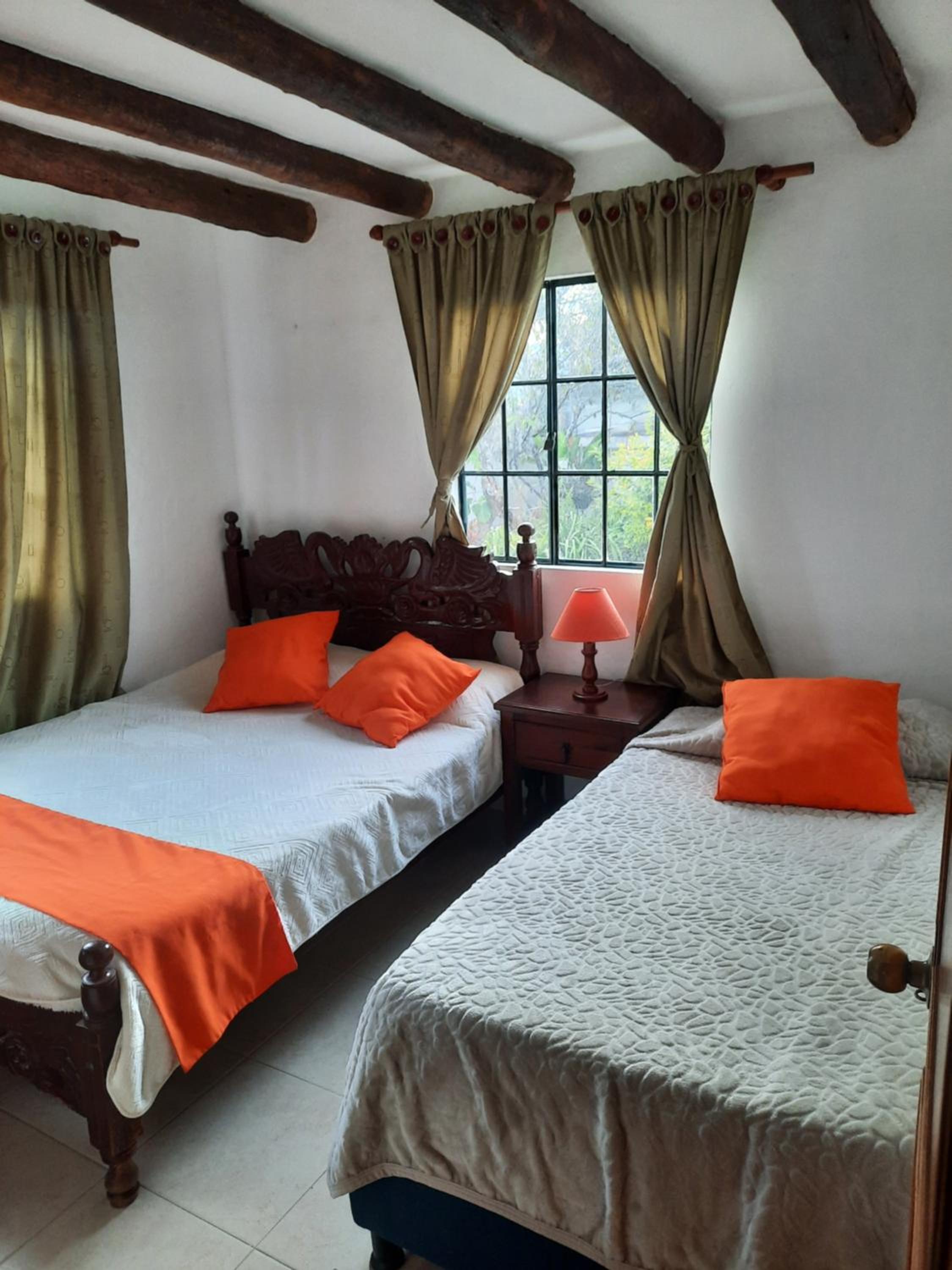 Casa los Robles