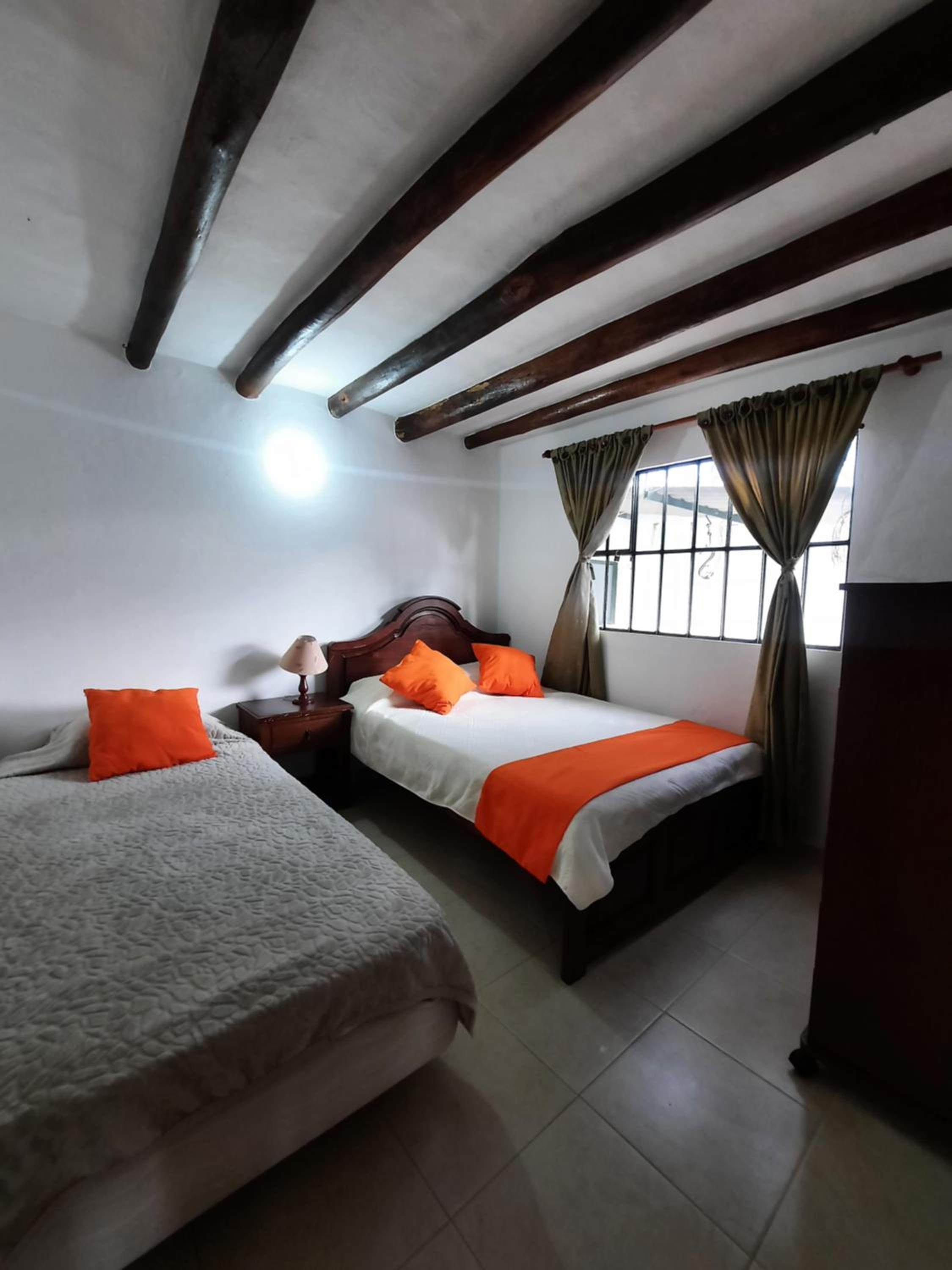 Casa los Robles