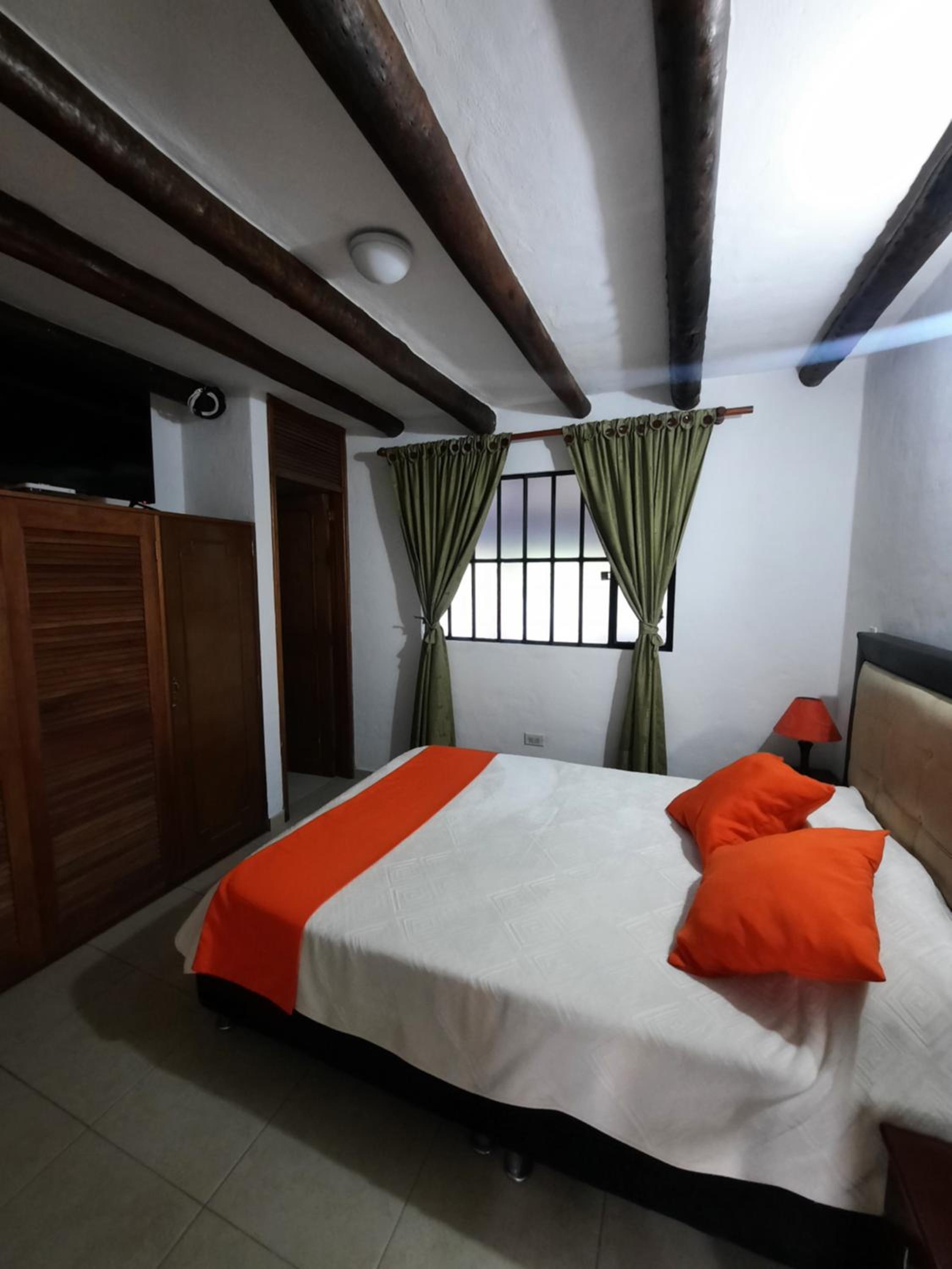 Casa los Robles