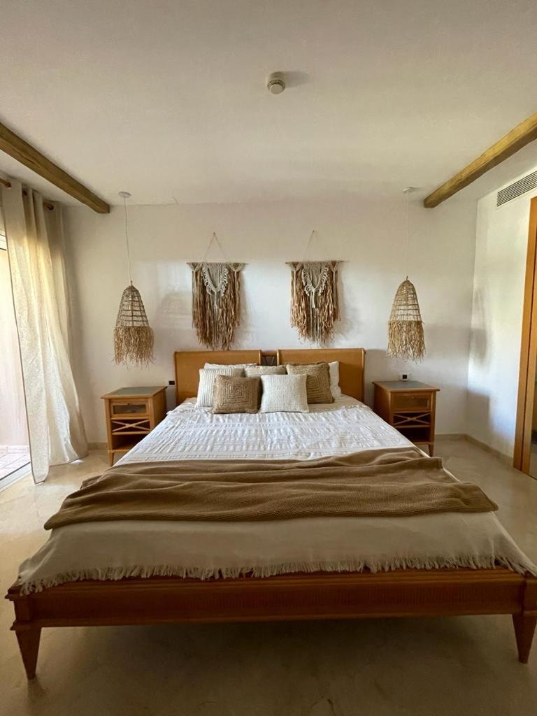 El Nautico Coral Suite - Oceanview Escape