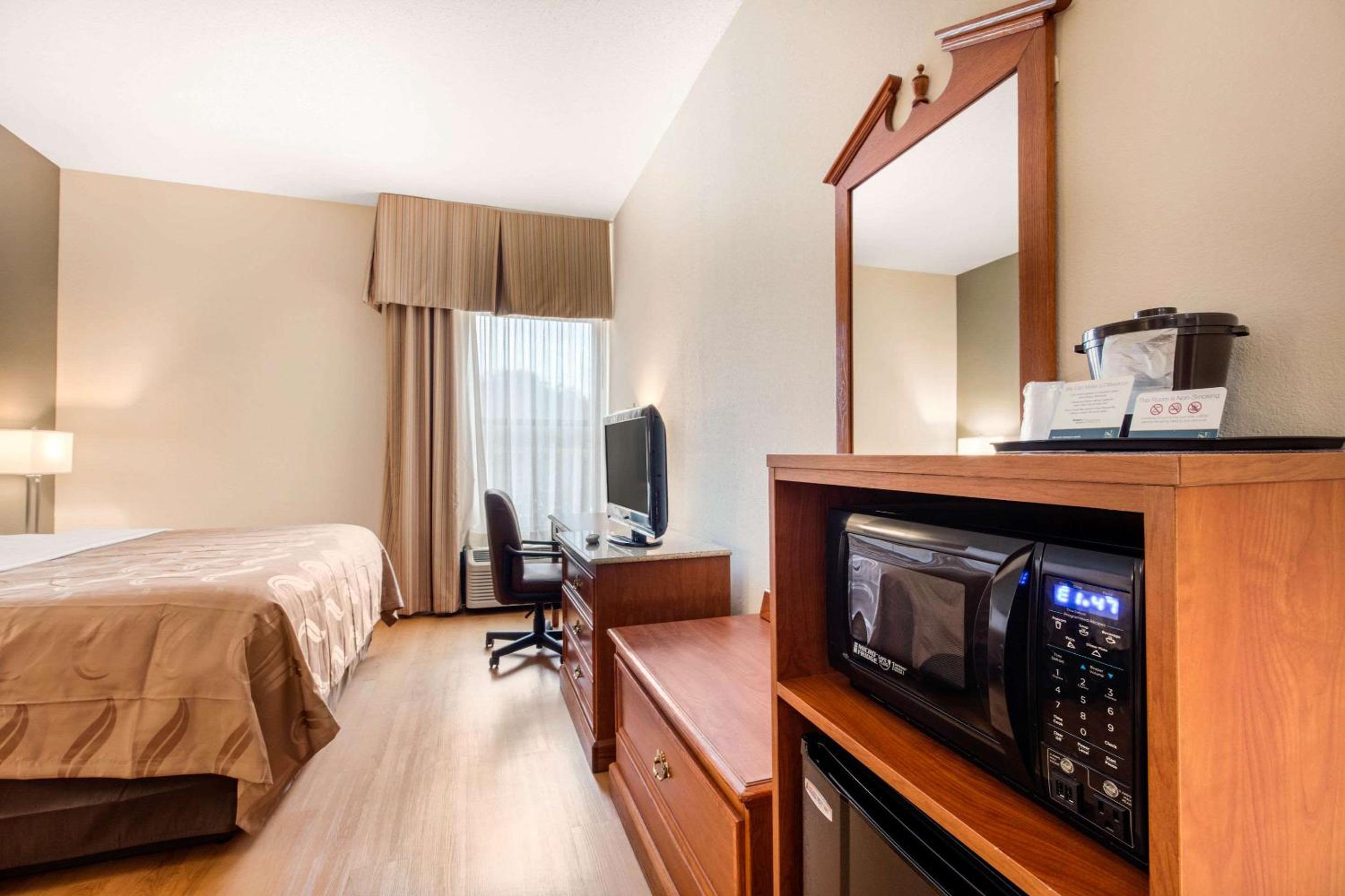 Lake Tahoe Vacations - Quality Inn Valley - West Point - Property Image 27