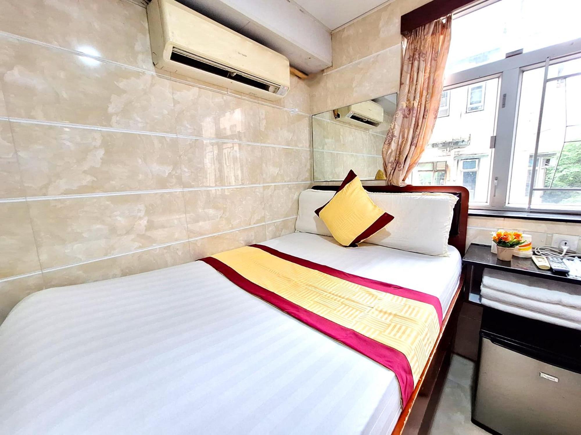 International Metro Guest House
