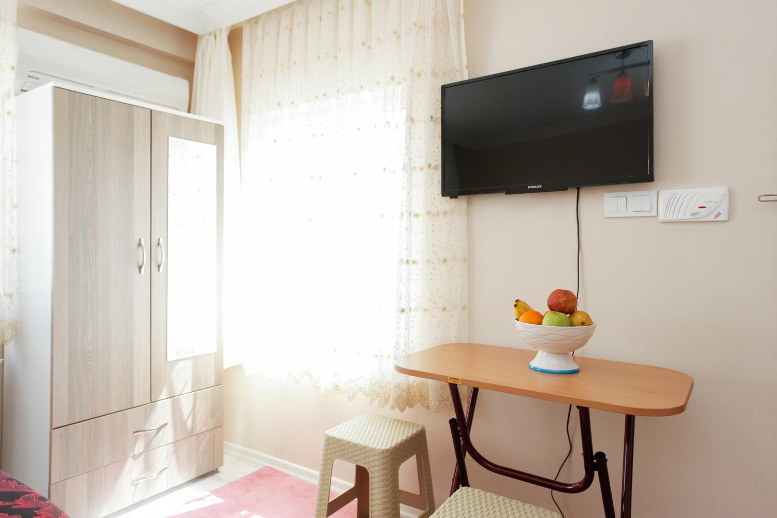 Blue Sultan Apart - Image 22