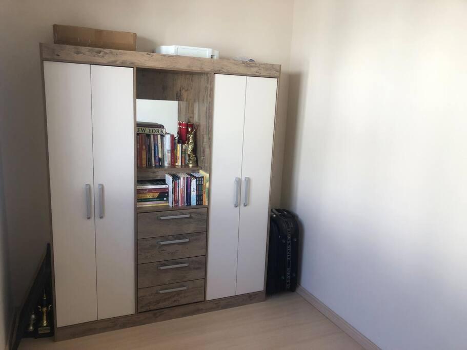 Casa em condomínio- 5km da praia