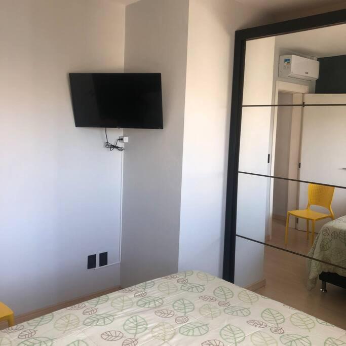 Casa em condomínio- 5km da praia