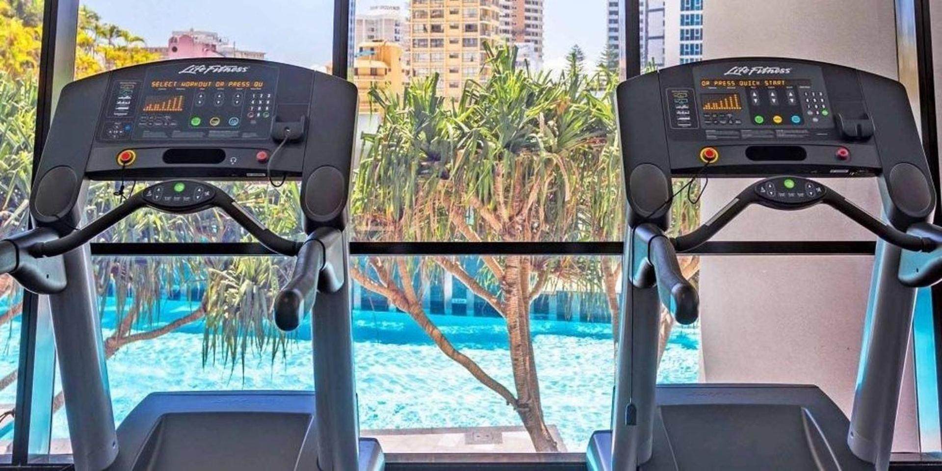 Circle on Cavill 25th Floor with Ocean Views - CoastHM