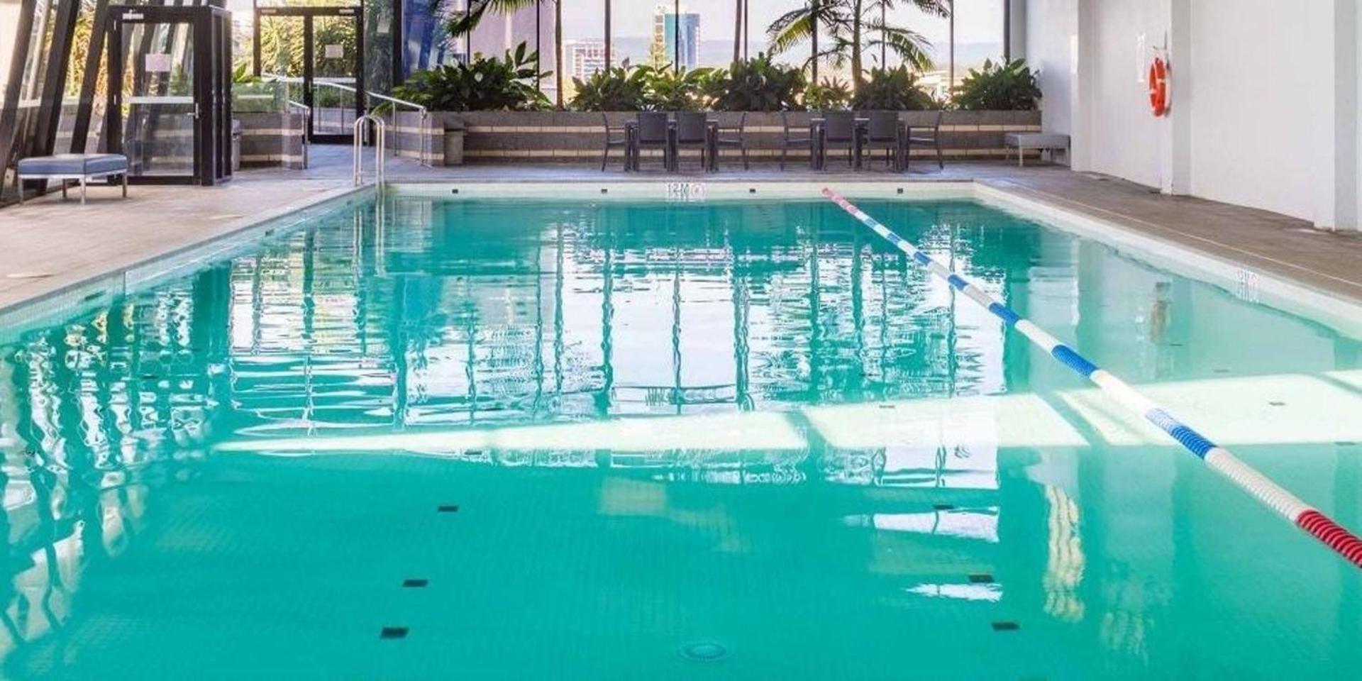 Circle on Cavill 25th Floor with Ocean Views - CoastHM