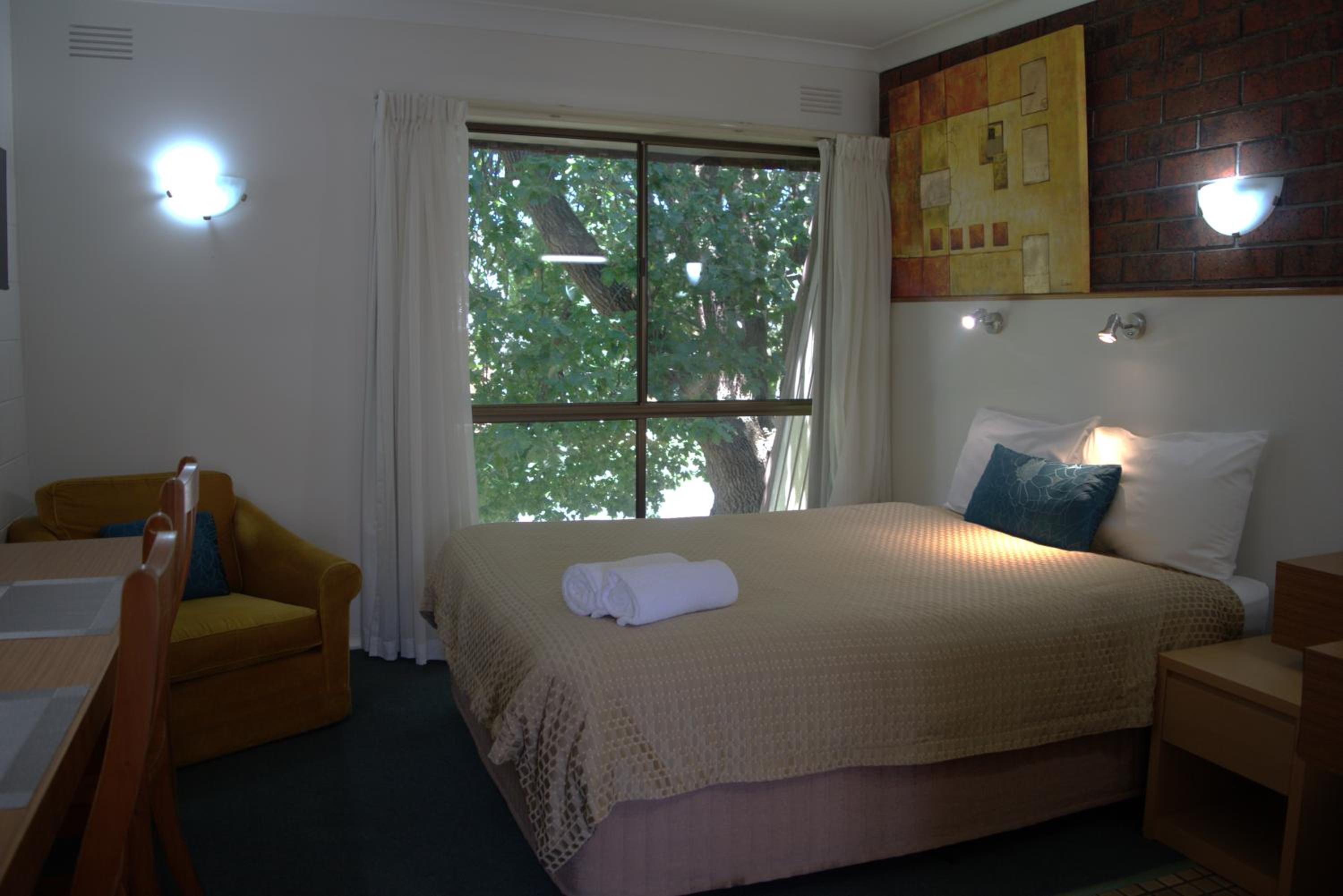 City Gardens Motel