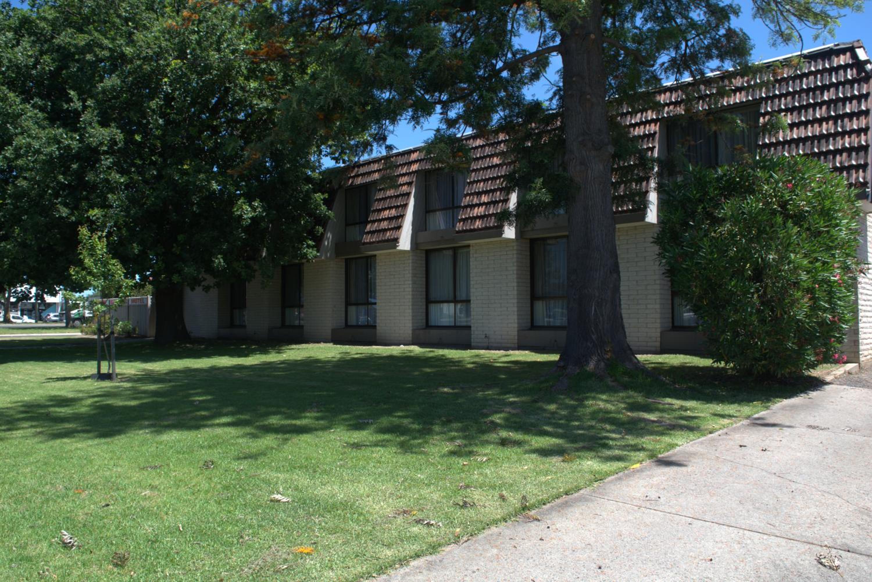 City Gardens Motel