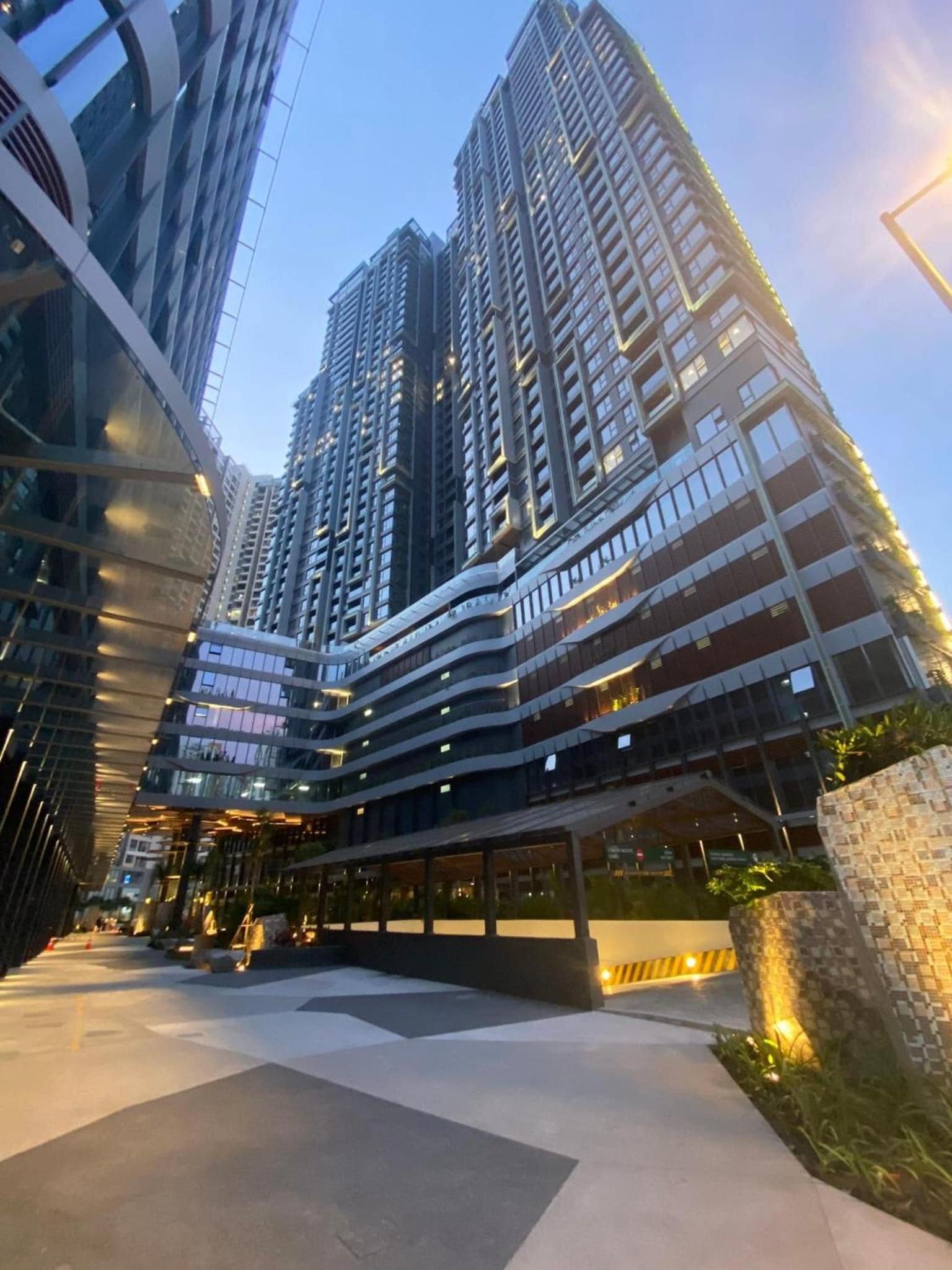Lumiere Riverside by Aura Luxury