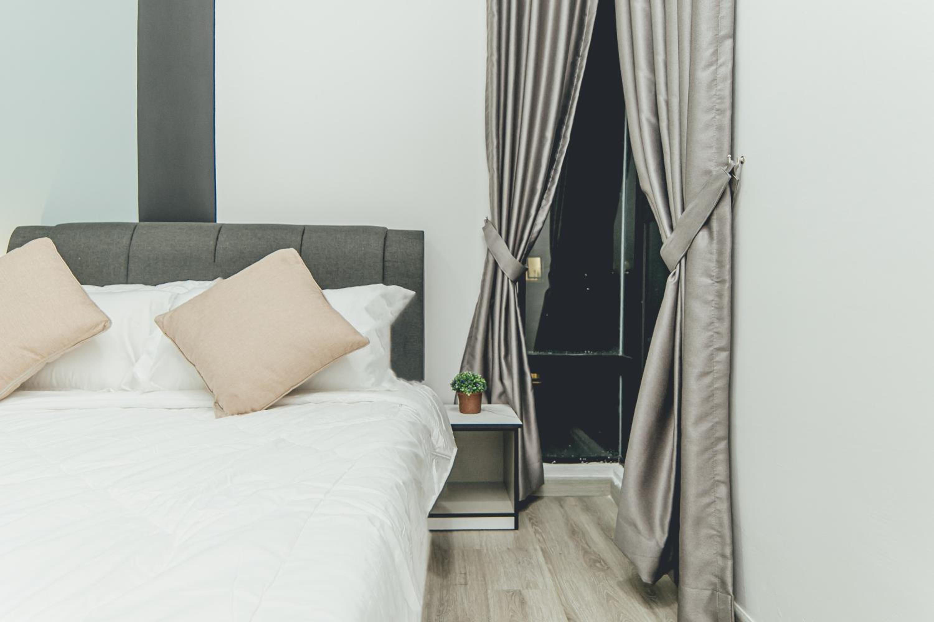 Retreat Blue Ocean 3BR Mosaic Southkey Midvalley by Our Stay