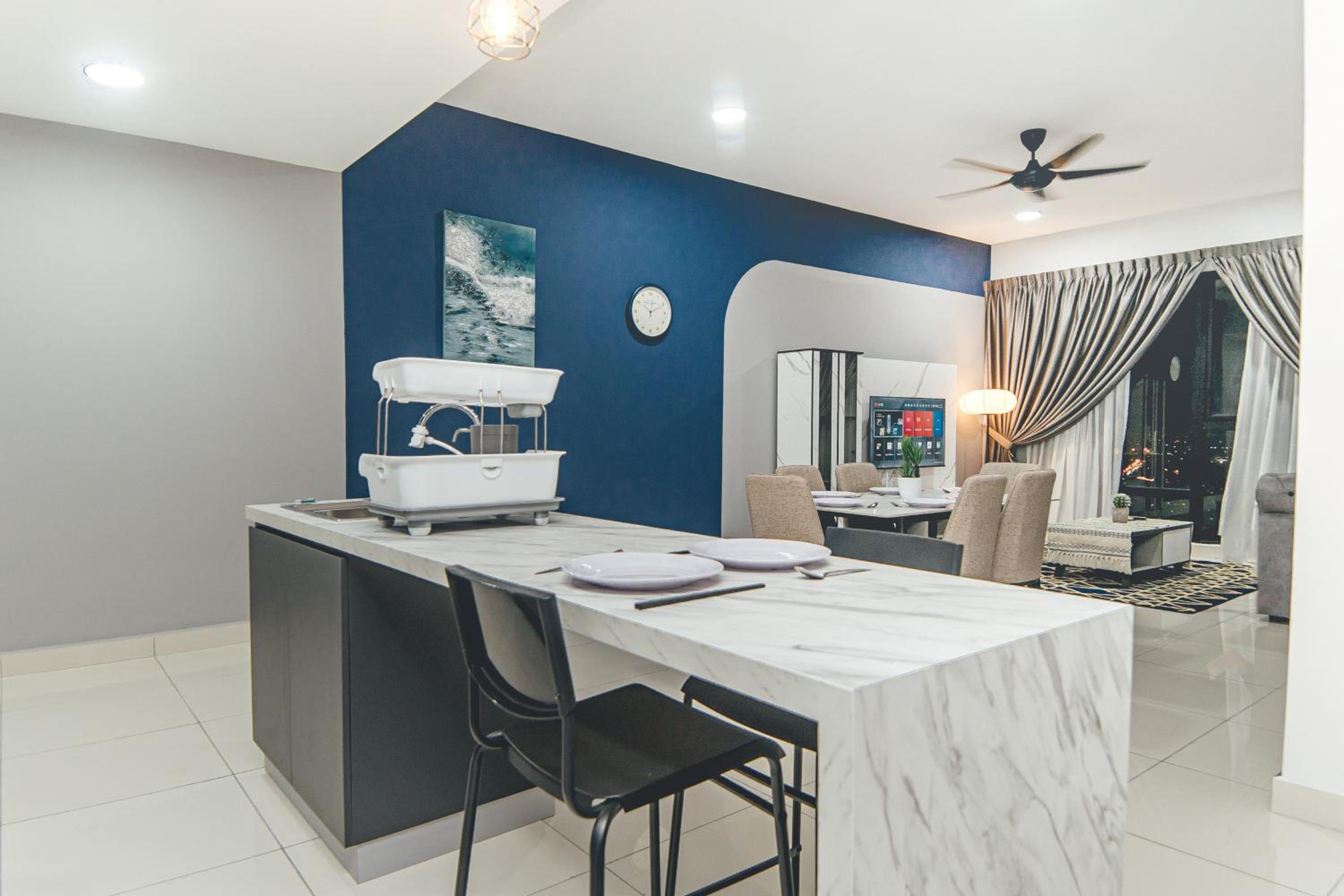 Retreat Blue Ocean 3BR Mosaic Southkey Midvalley by Our Stay