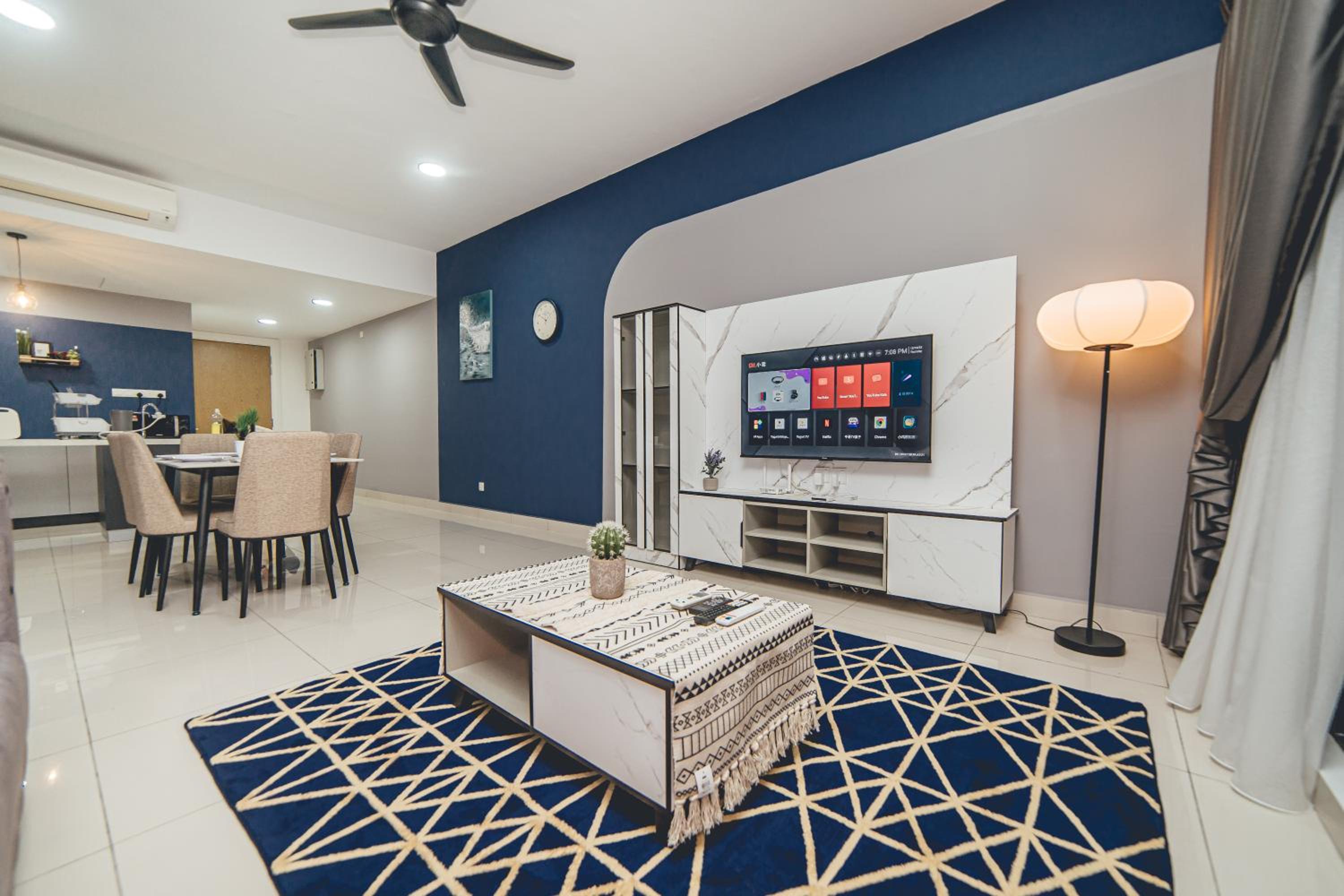 Retreat Blue Ocean 3BR Mosaic Southkey Midvalley by Our Stay