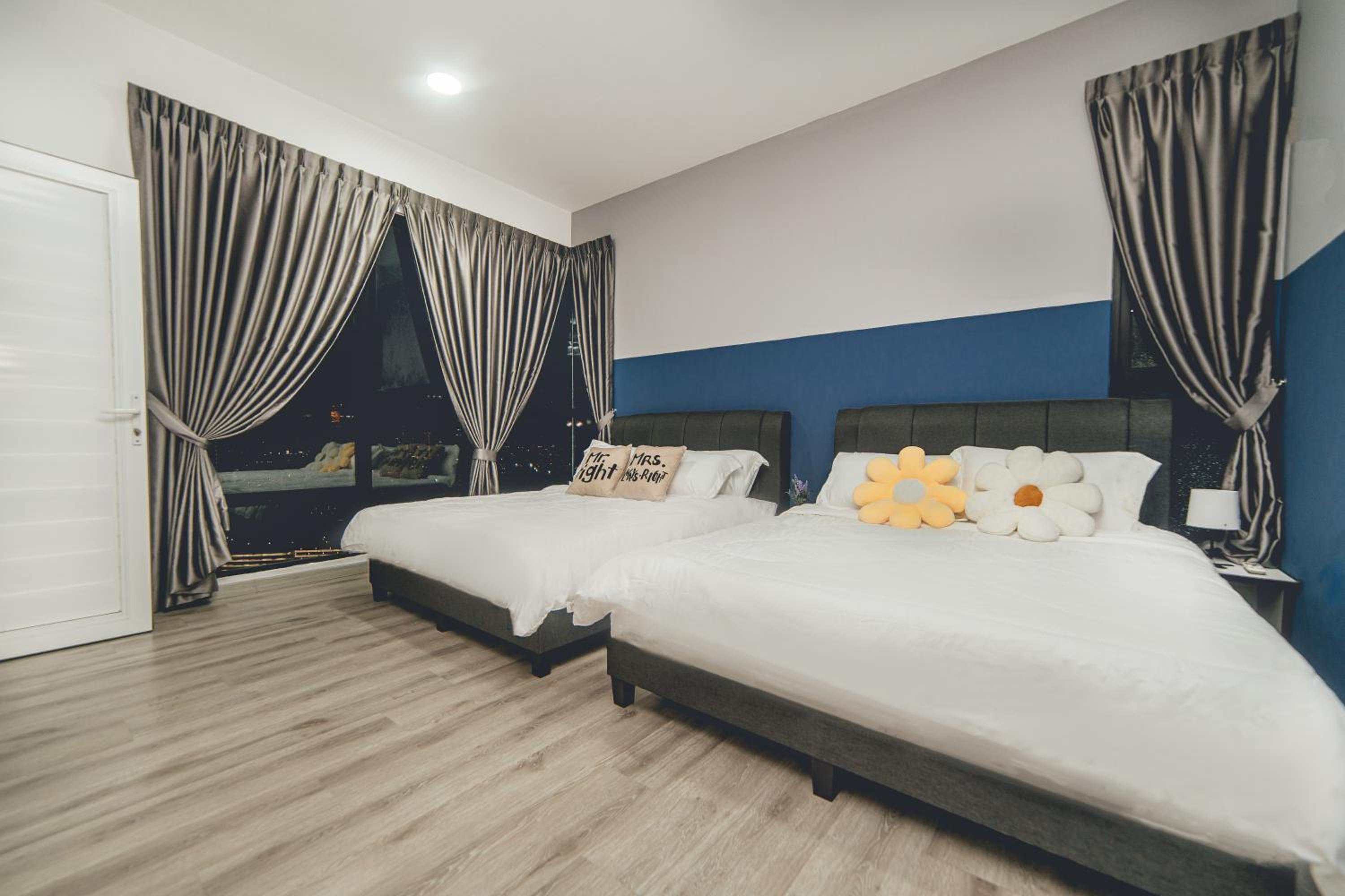 Retreat Blue Ocean 3BR Mosaic Southkey Midvalley by Our Stay