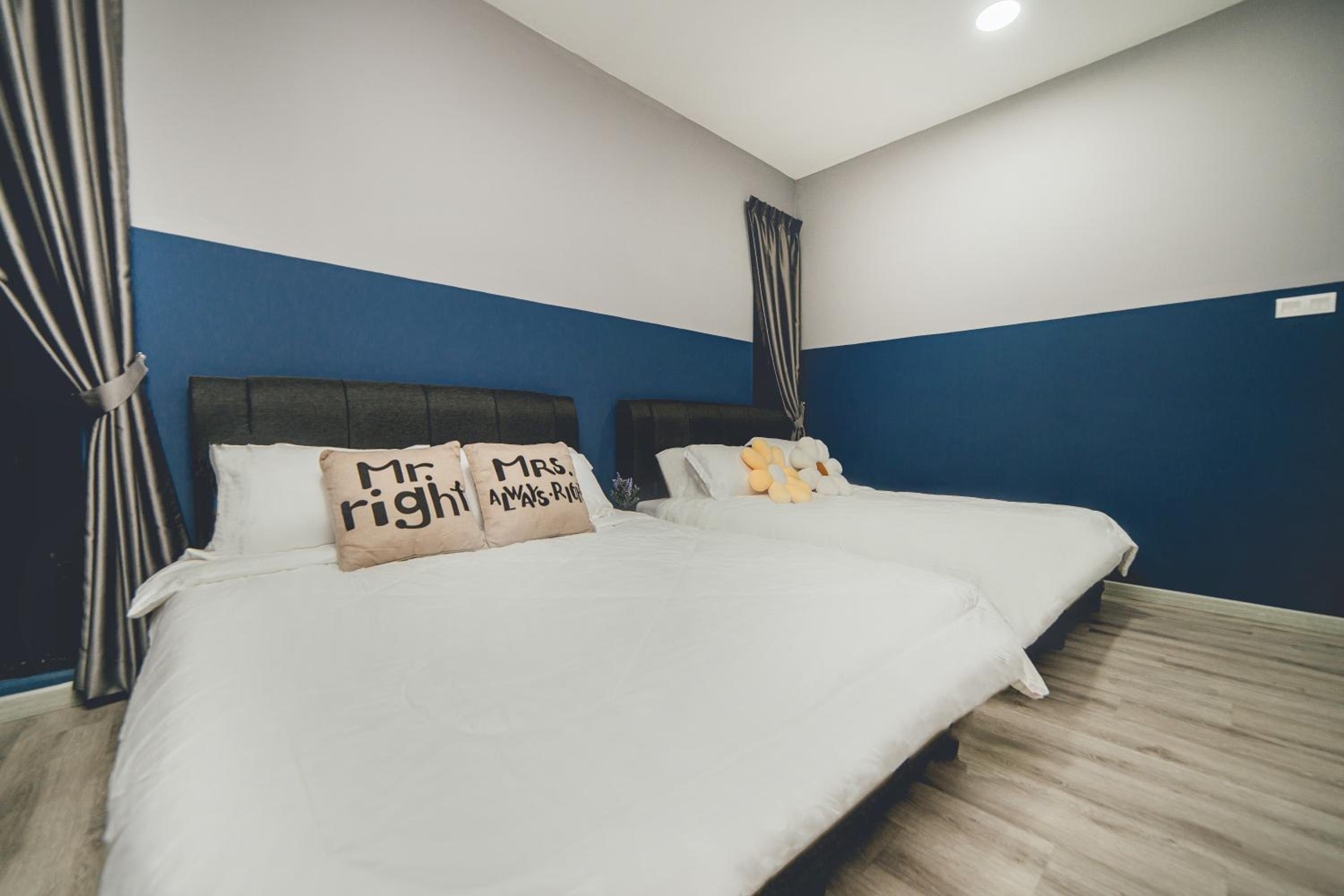 Retreat Blue Ocean 3BR Mosaic Southkey Midvalley by Our Stay