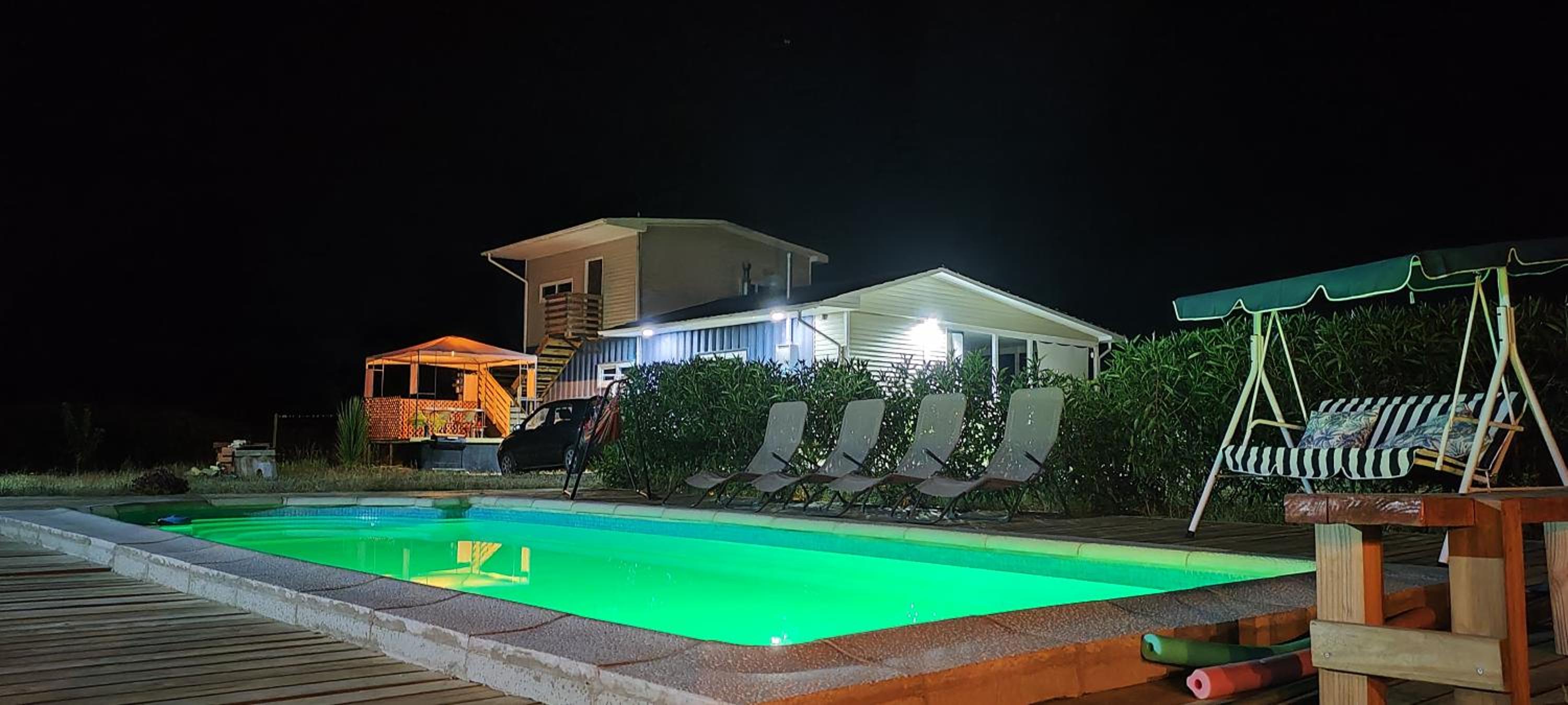 Cabaña 4-6 personas con piscina