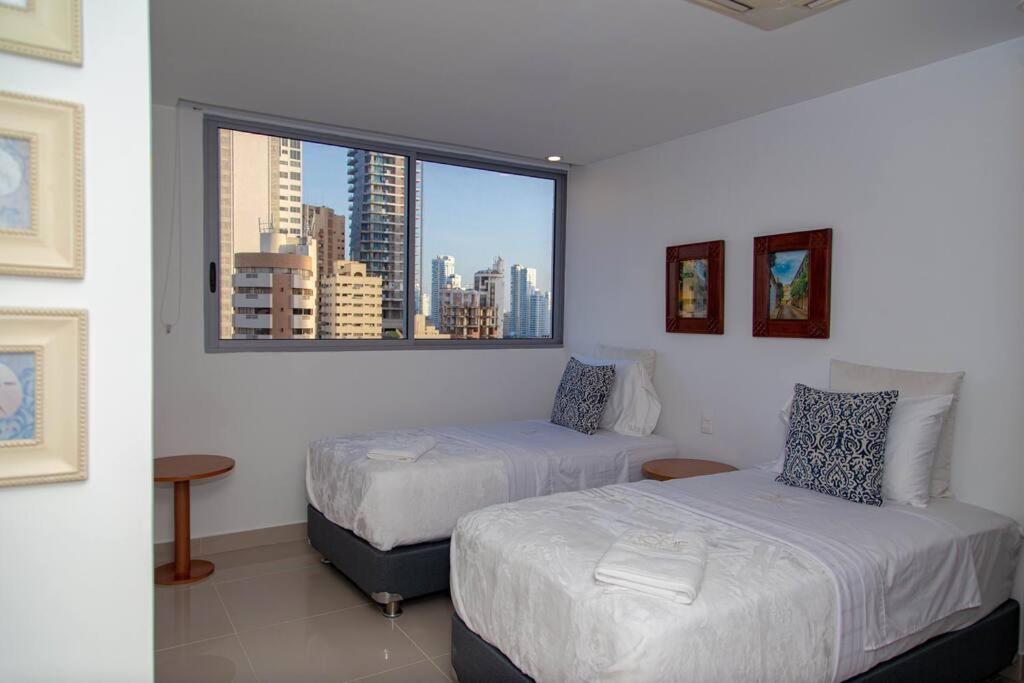 Luxury Beachfront Apartment - Morros City
