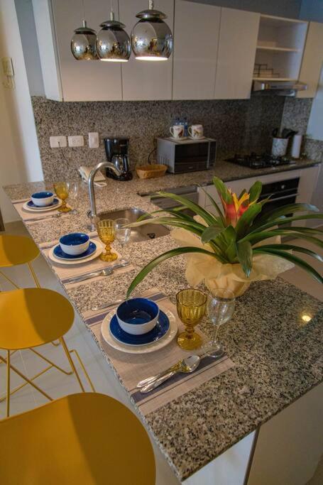 Luxury Beachfront Apartment - Morros City