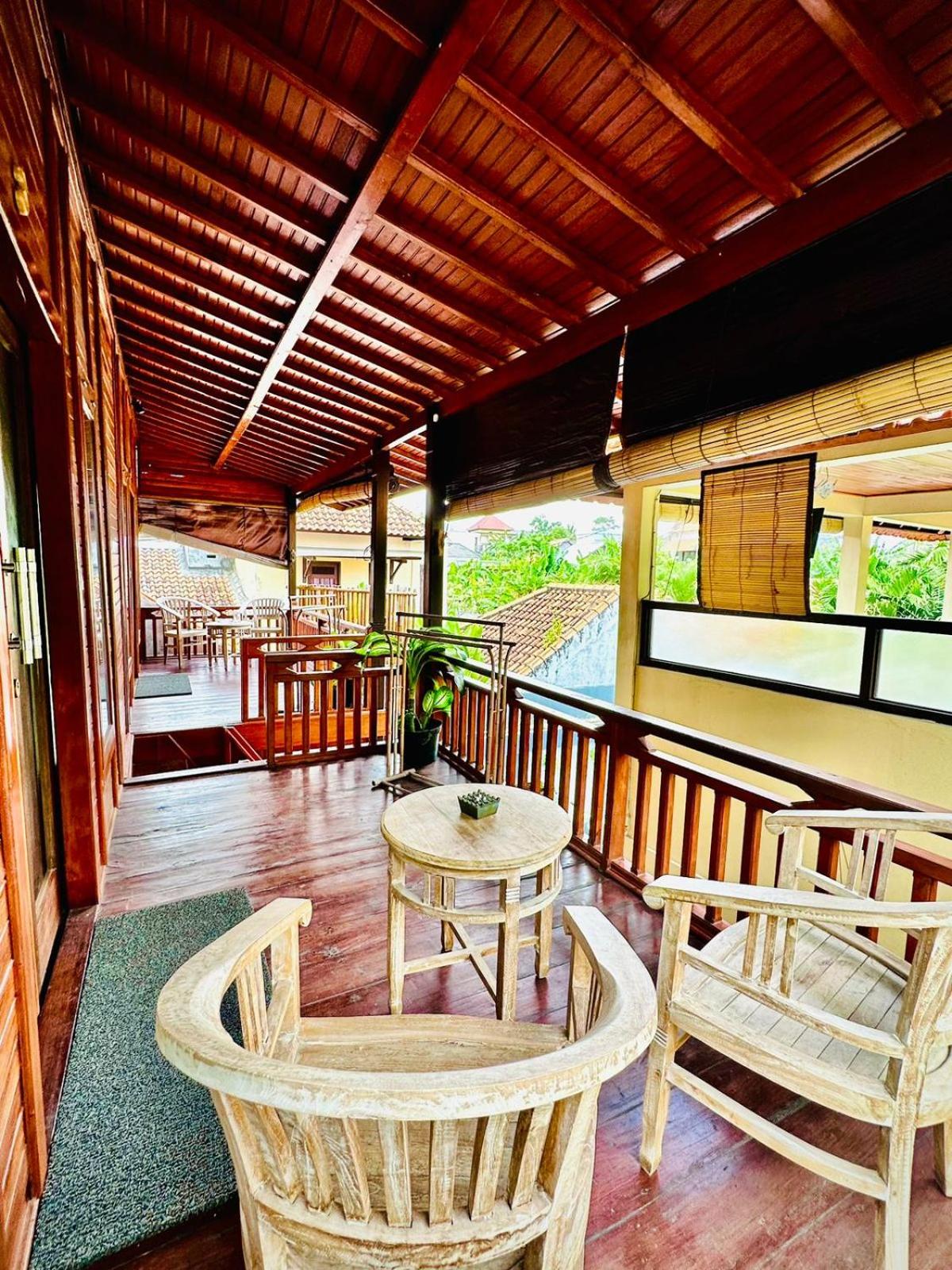 Room 3 with view at Tropical Guesthouse Umalas view 2